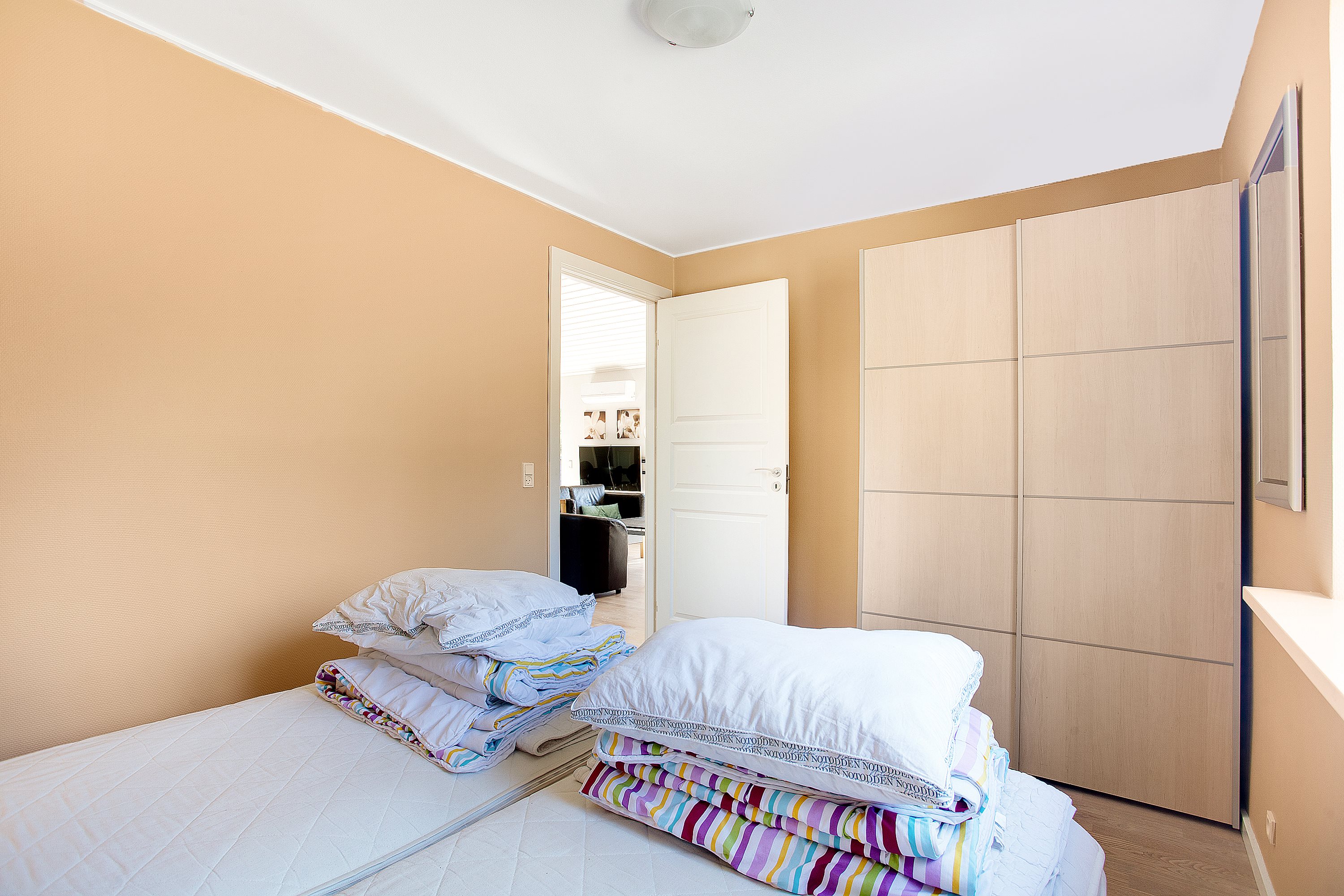 Fremhævet værelse billede i fuldskærmstilstand. Billede af Fuglekongevej 1, Østerby, 9940 Læsø