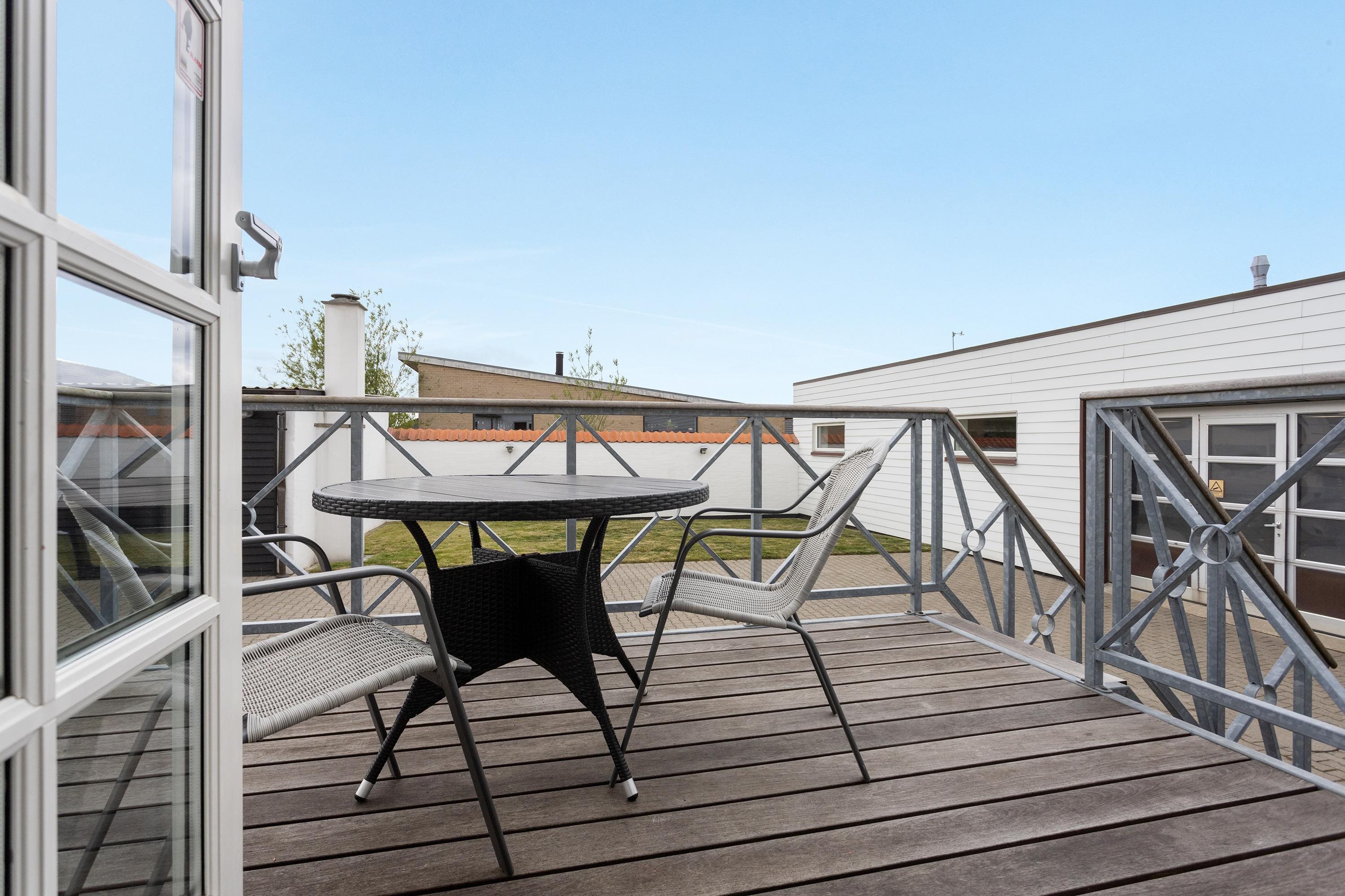 Fremhævet terrasse billede i fuldskærmstilstand. Billede af Egebjergvej 42, 8751 Gedved