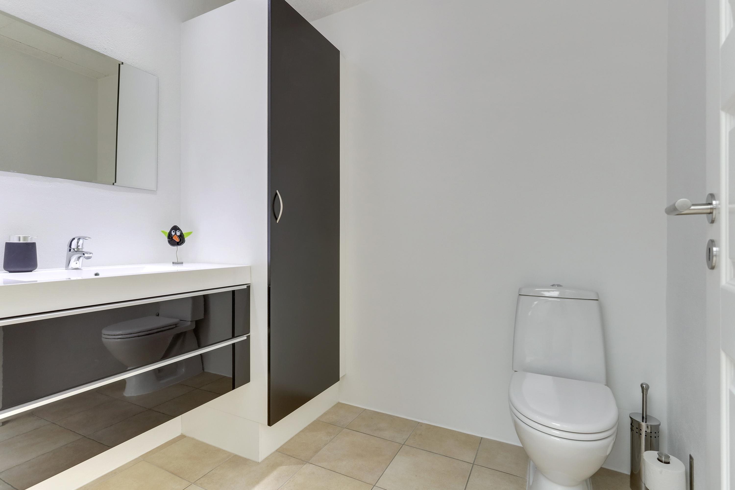 Fremhævet badeværelse billede i fuldskærmstilstand. Billede af Egebjergvej 42, 8751 Gedved