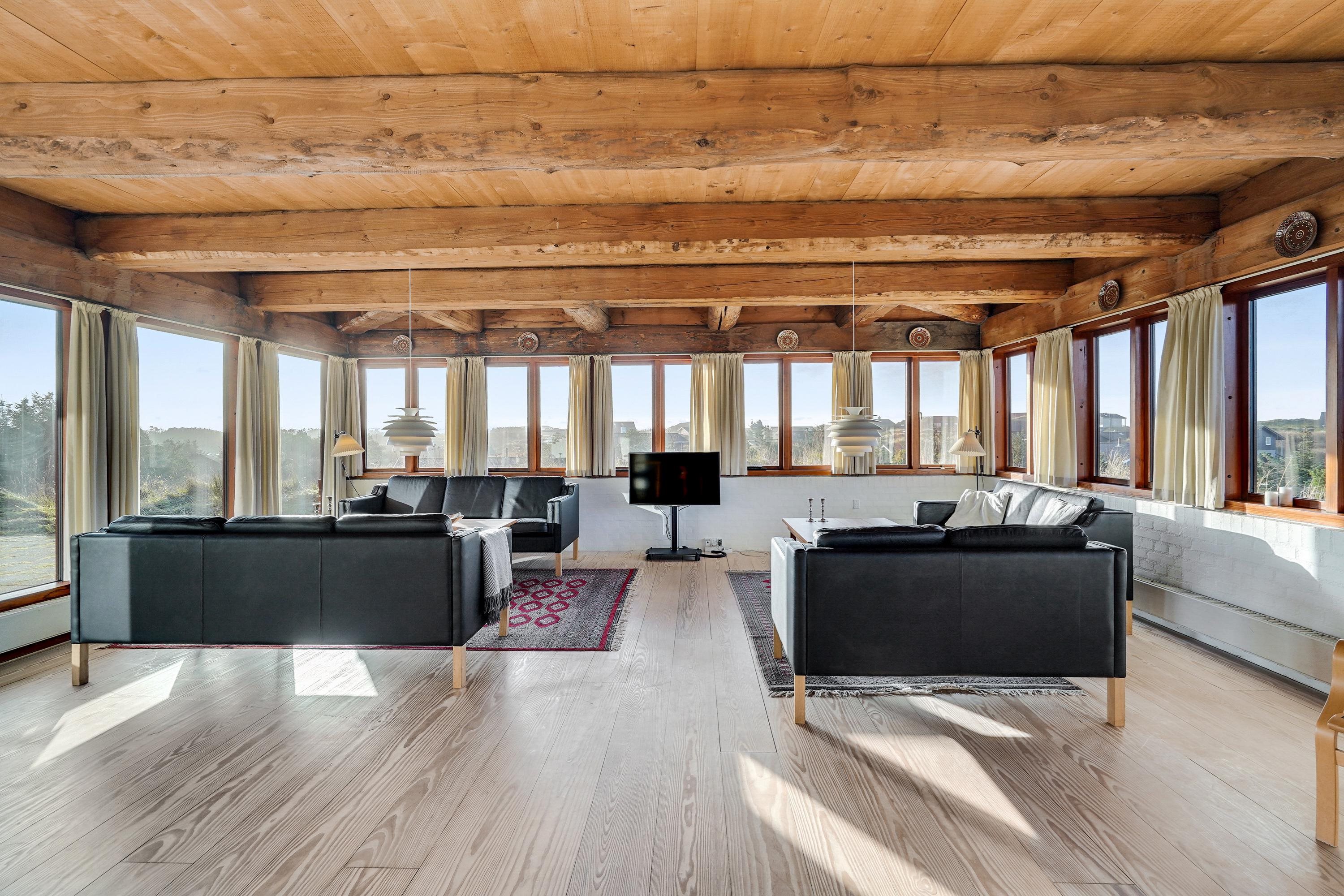 Fremhævet stue billede i fuldskærmstilstand. Billede af Porsevej 2D, Henne Strand, 6854 Henne