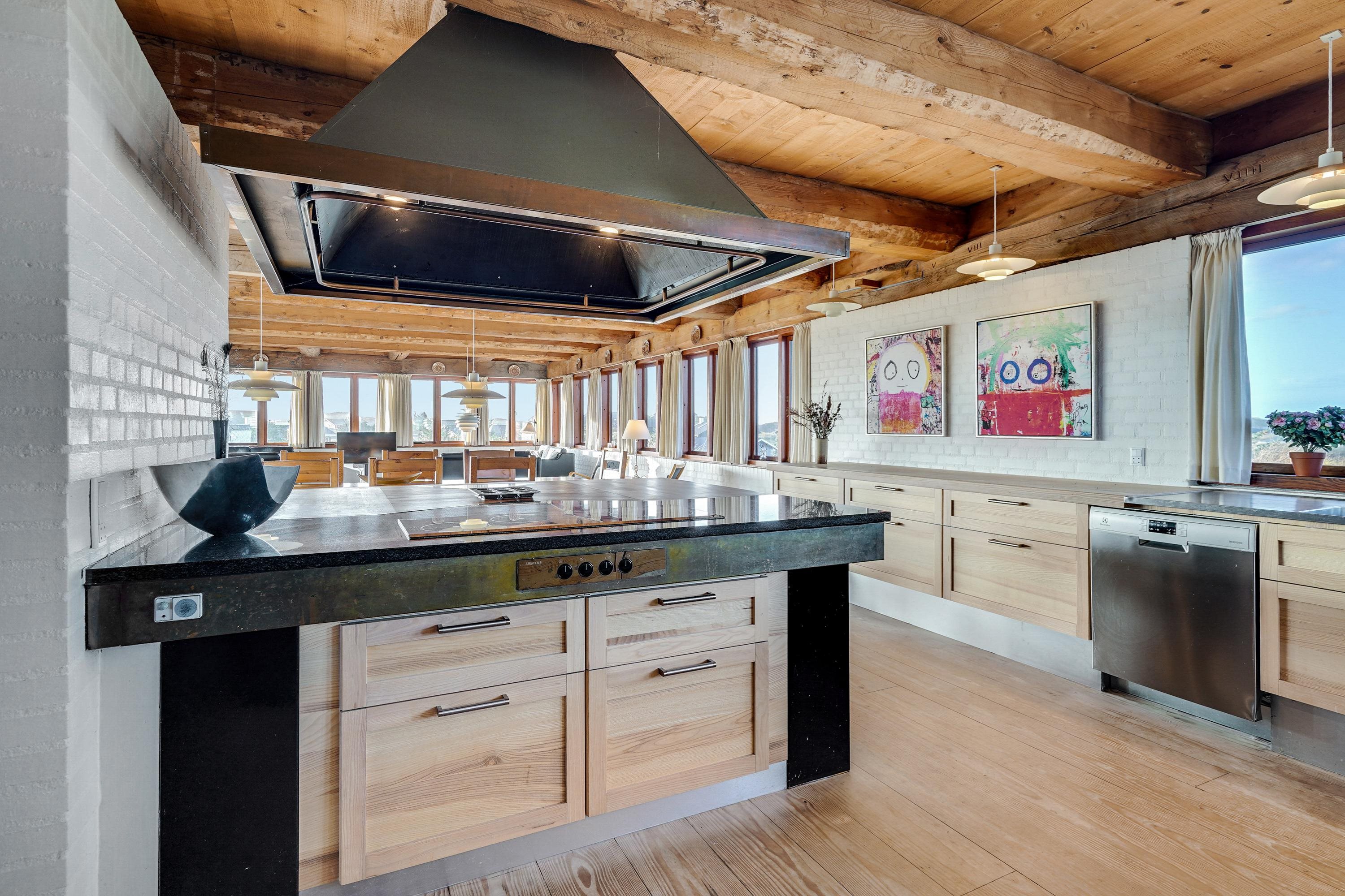 Fremhævet køkken billede i fuldskærmstilstand. Billede af Porsevej 2D, Henne Strand, 6854 Henne