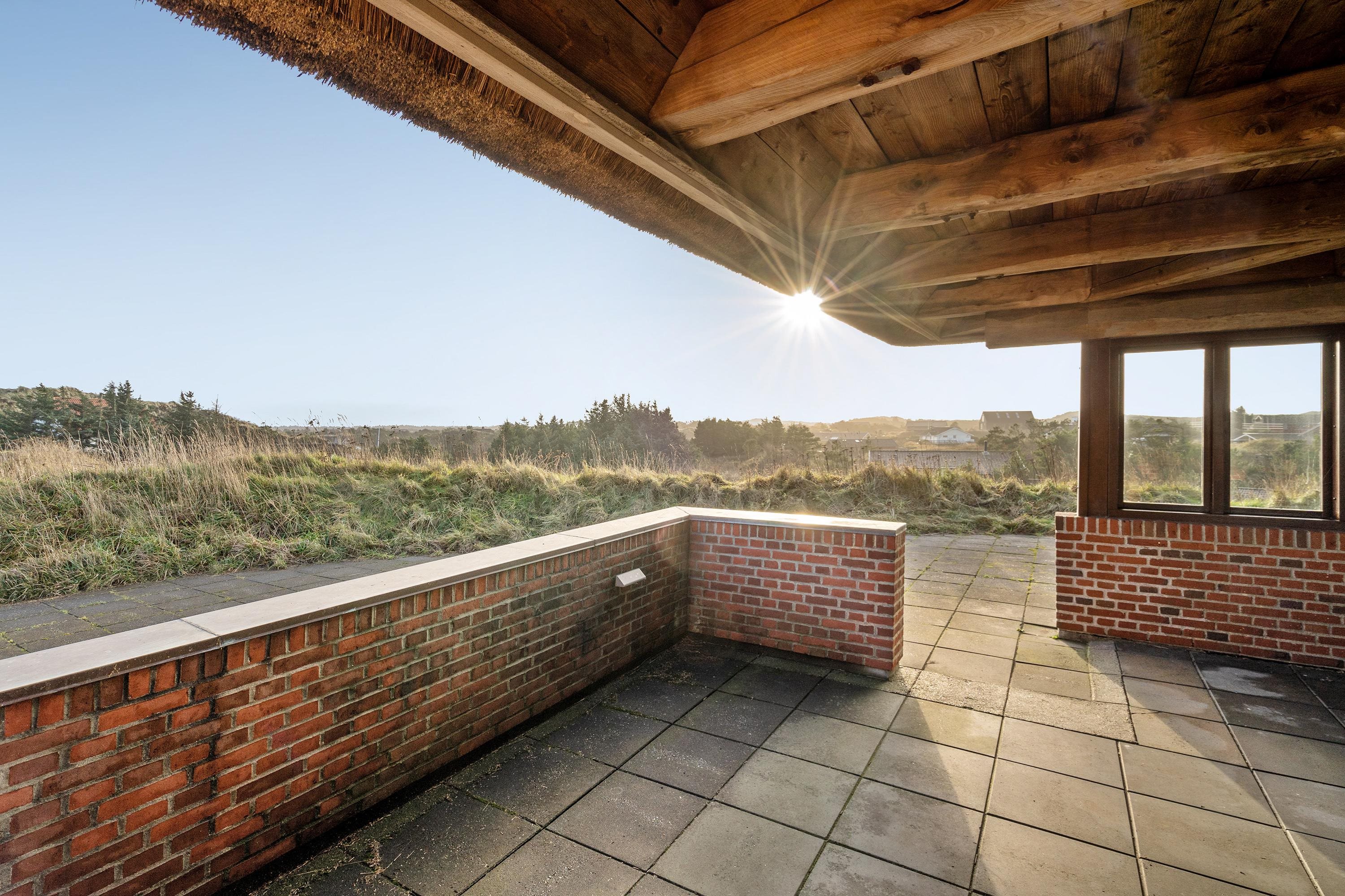 Fremhævet terrasse billede i fuldskærmstilstand. Billede af Porsevej 2D, Henne Strand, 6854 Henne