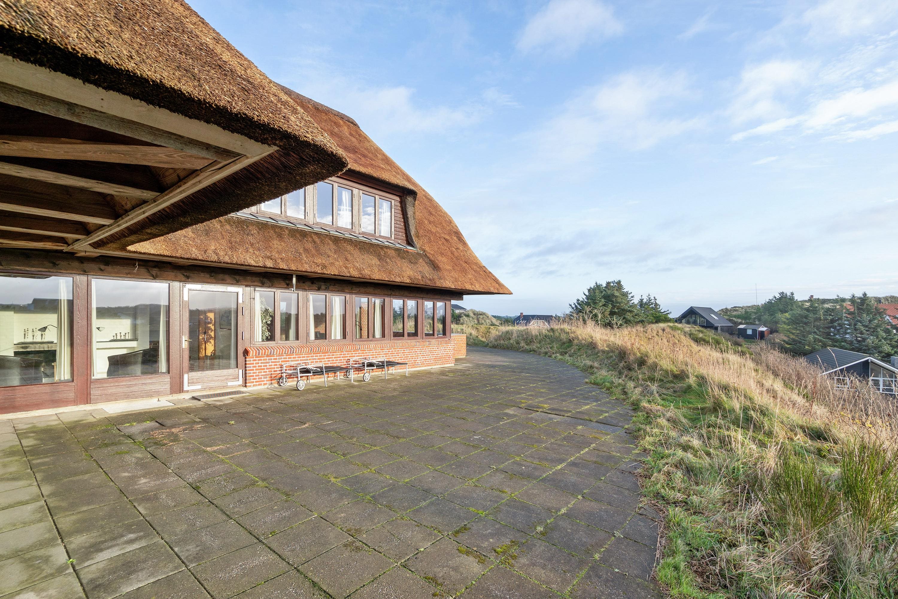 Fremhævet terrasse billede i fuldskærmstilstand. Billede af Porsevej 2D, Henne Strand, 6854 Henne
