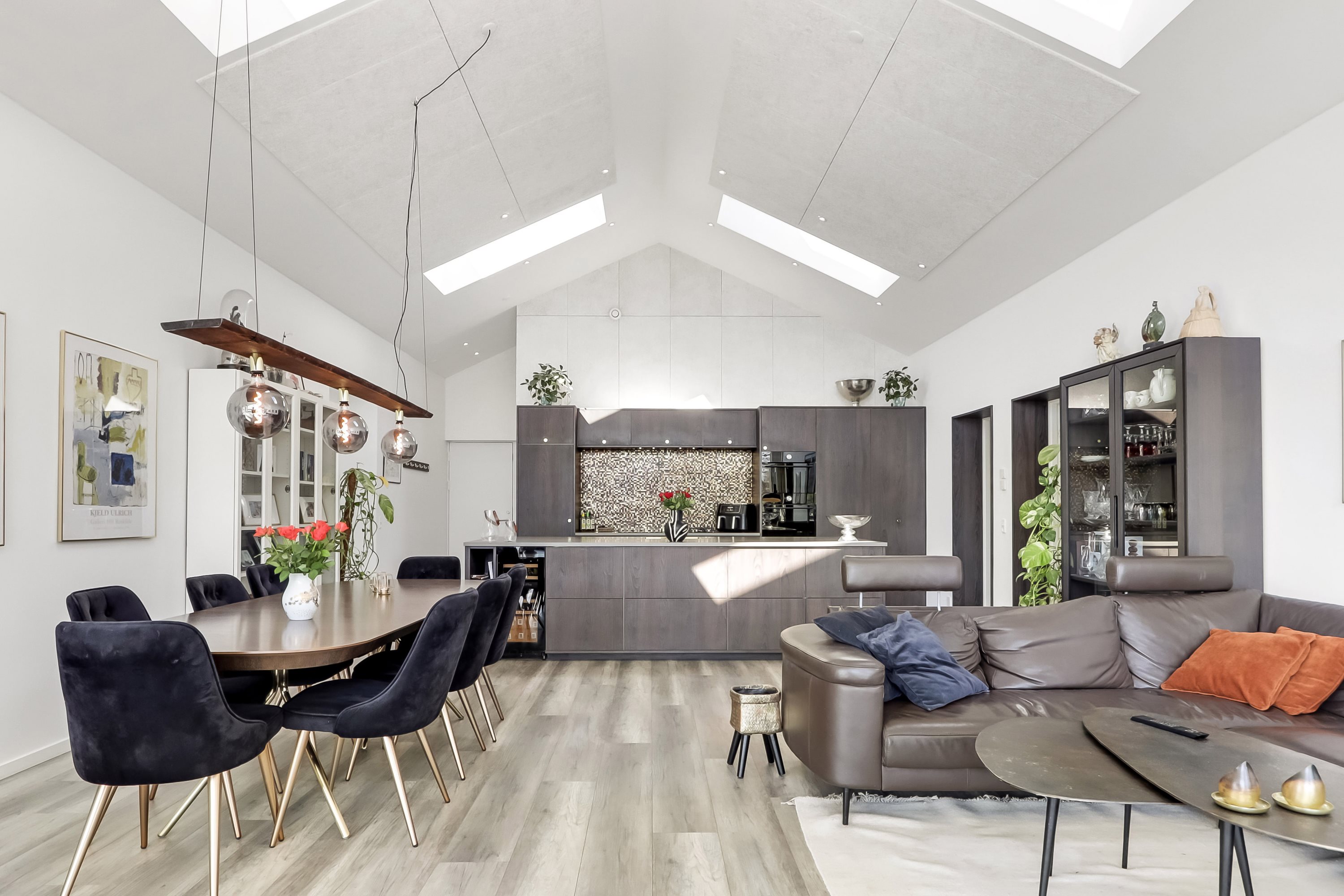 Fremhævet stue billede i fuldskærmstilstand. Billede af Svendborgvej 81A, Ollerup, 5762 Vester Skerninge