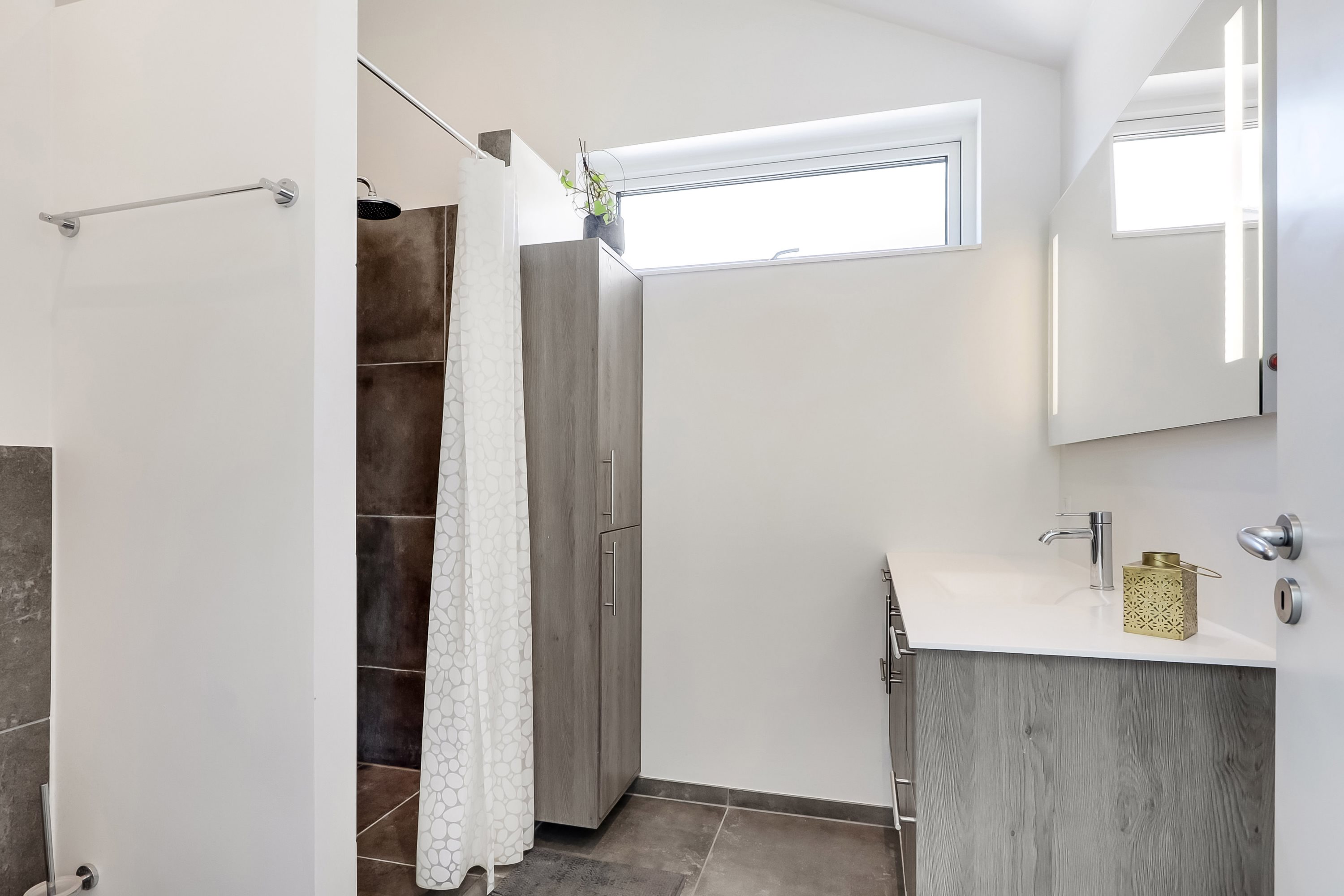 Fremhævet badeværelse billede i fuldskærmstilstand. Billede af Svendborgvej 81A, Ollerup, 5762 Vester Skerninge