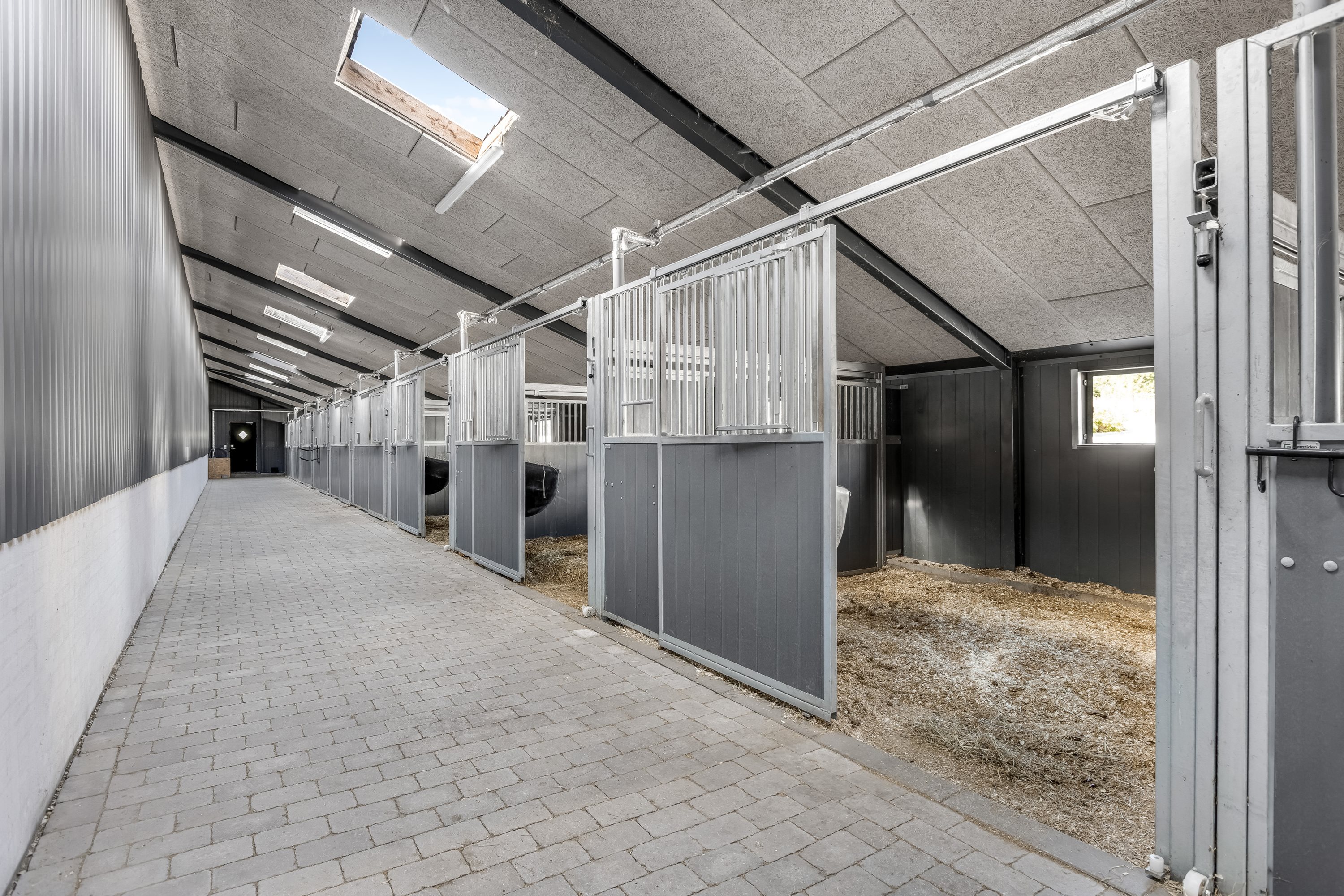 Fremhævet hesteboks billede i fuldskærmstilstand. Billede af Nebsmøllevej 70, Høed, 4100 Ringsted