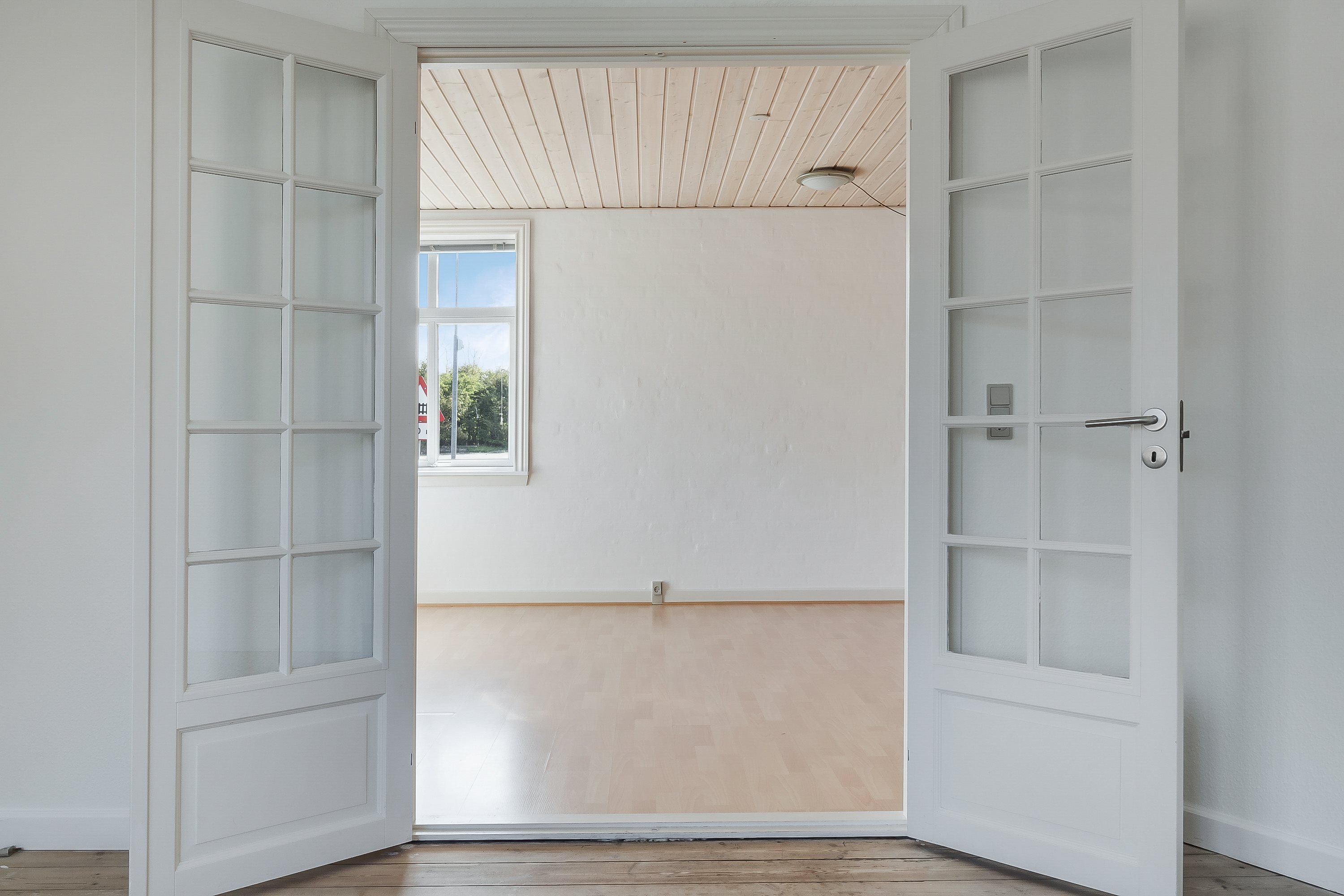 Fremhævet stue billede i fuldskærmstilstand. Billede af Legindvej 11, Hørdum, 7752 Snedsted