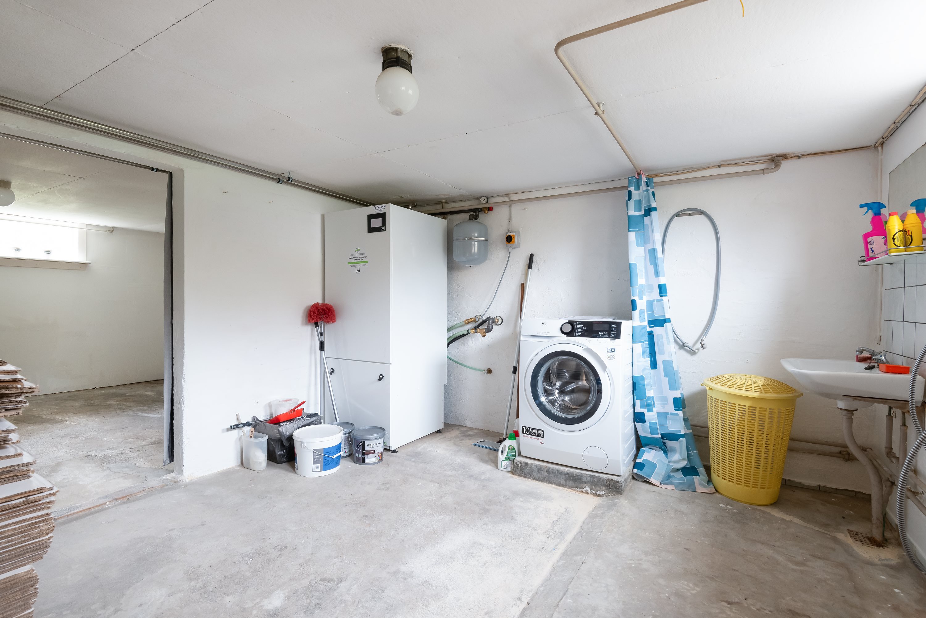 Fremhævet vaskerum billede i fuldskærmstilstand. Billede af Høstvej 7, Hæstrup Stationsby, 9800 Hjørring