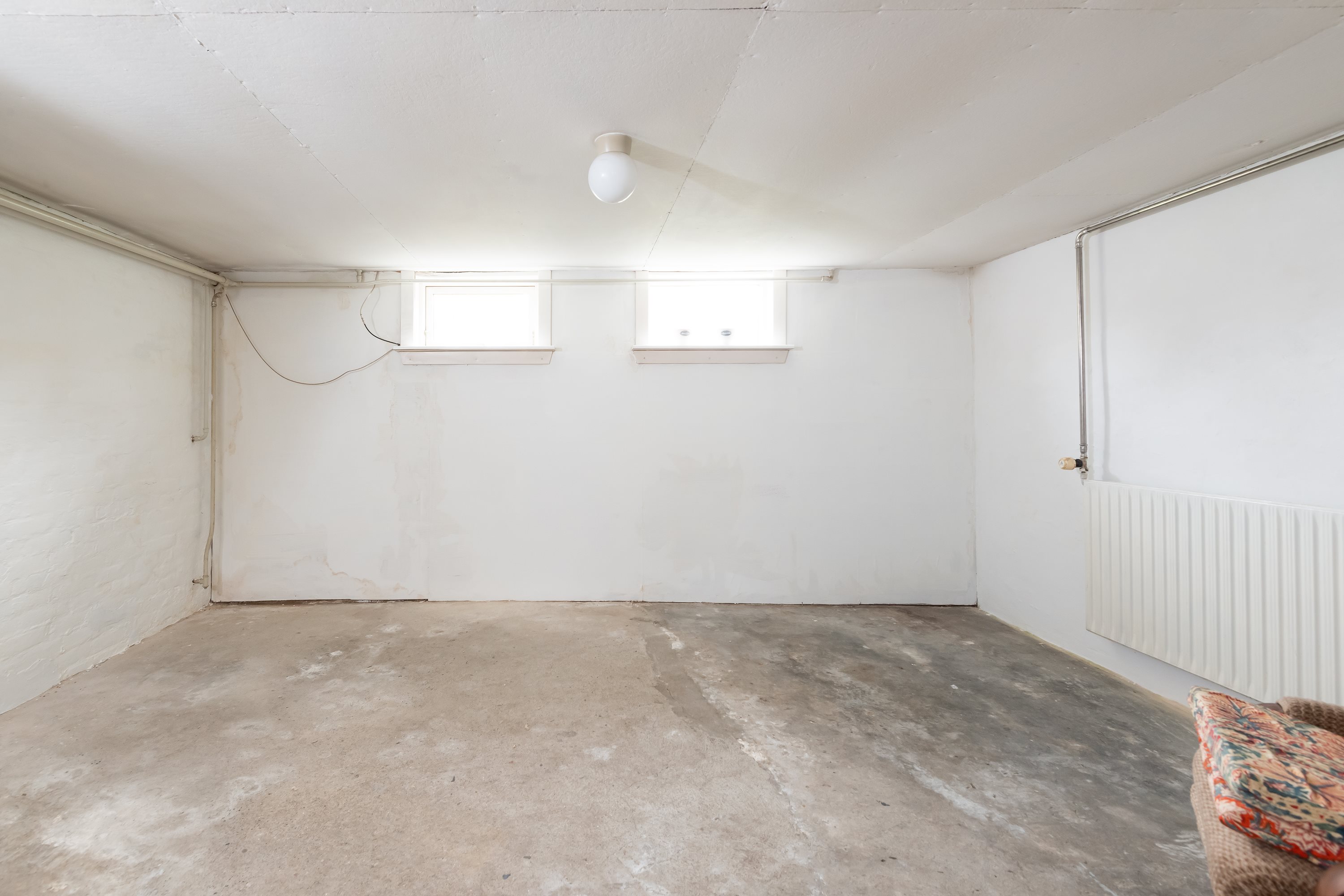 Fremhævet kælder billede i fuldskærmstilstand. Billede af Høstvej 7, Hæstrup Stationsby, 9800 Hjørring