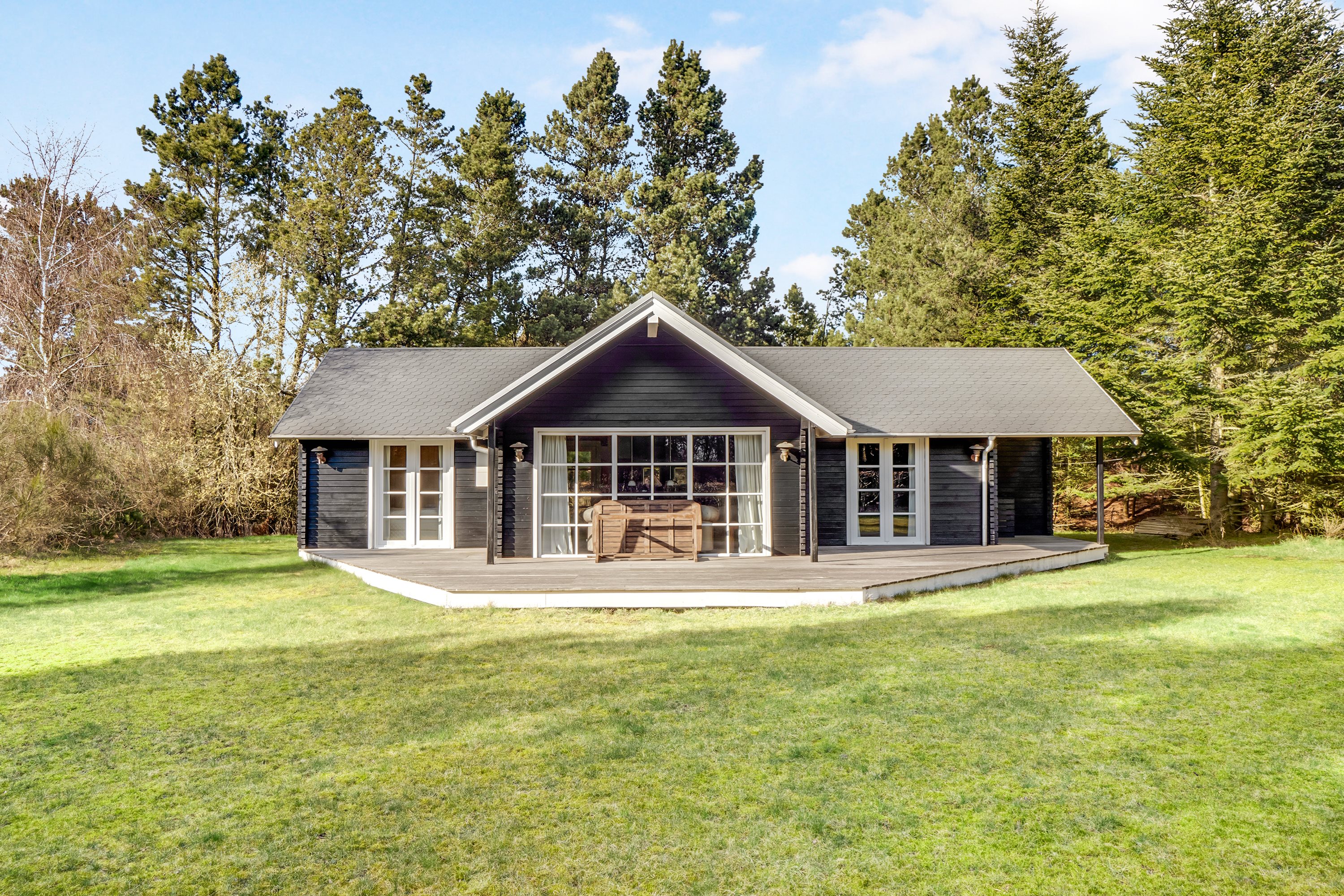 Fremhævet ejendommen billede i fuldskærmstilstand. Billede af Træløbervej 7, Helligsø, 7760 Hurup Thy