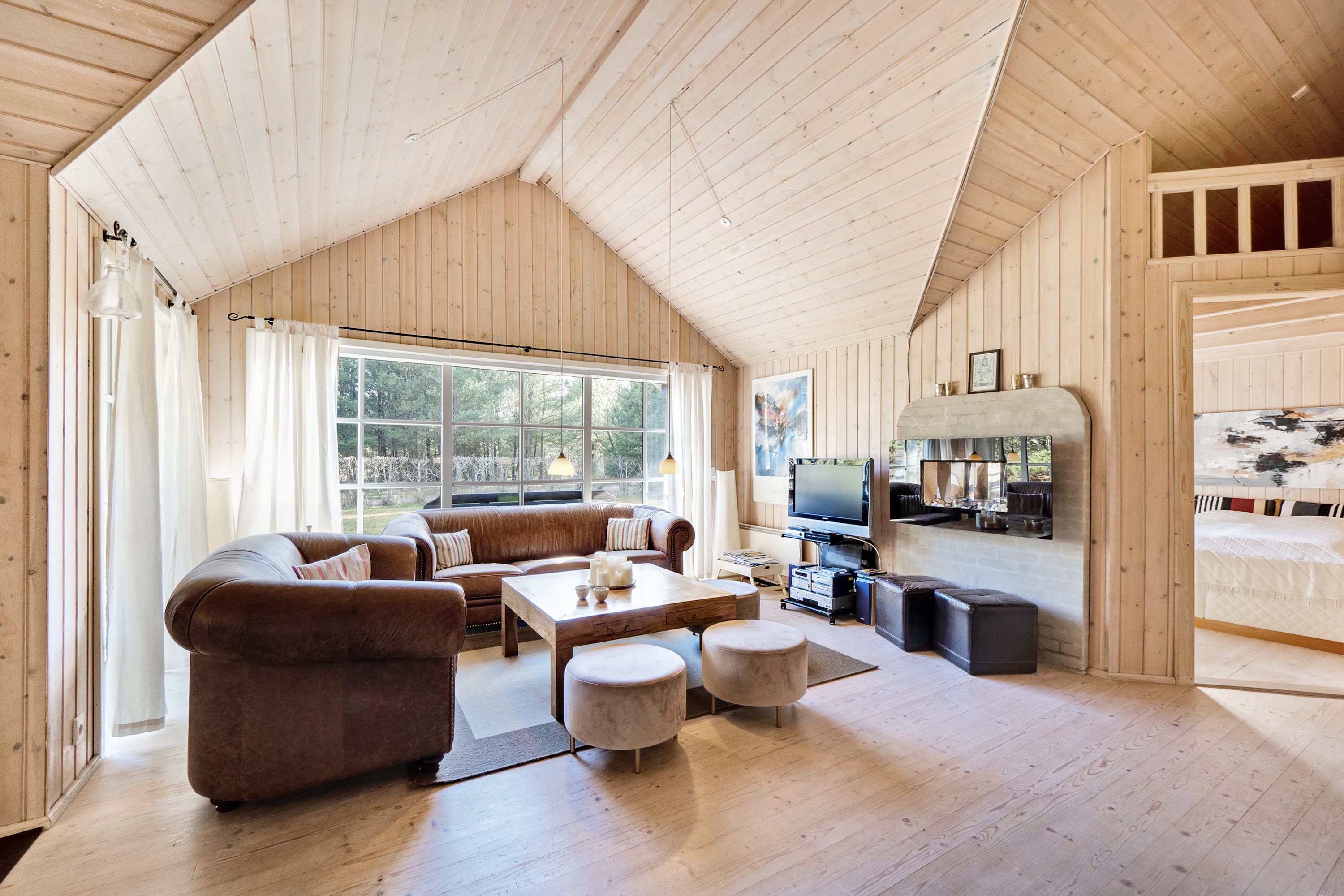 Fremhævet stue billede i fuldskærmstilstand. Billede af Træløbervej 7, Helligsø, 7760 Hurup Thy