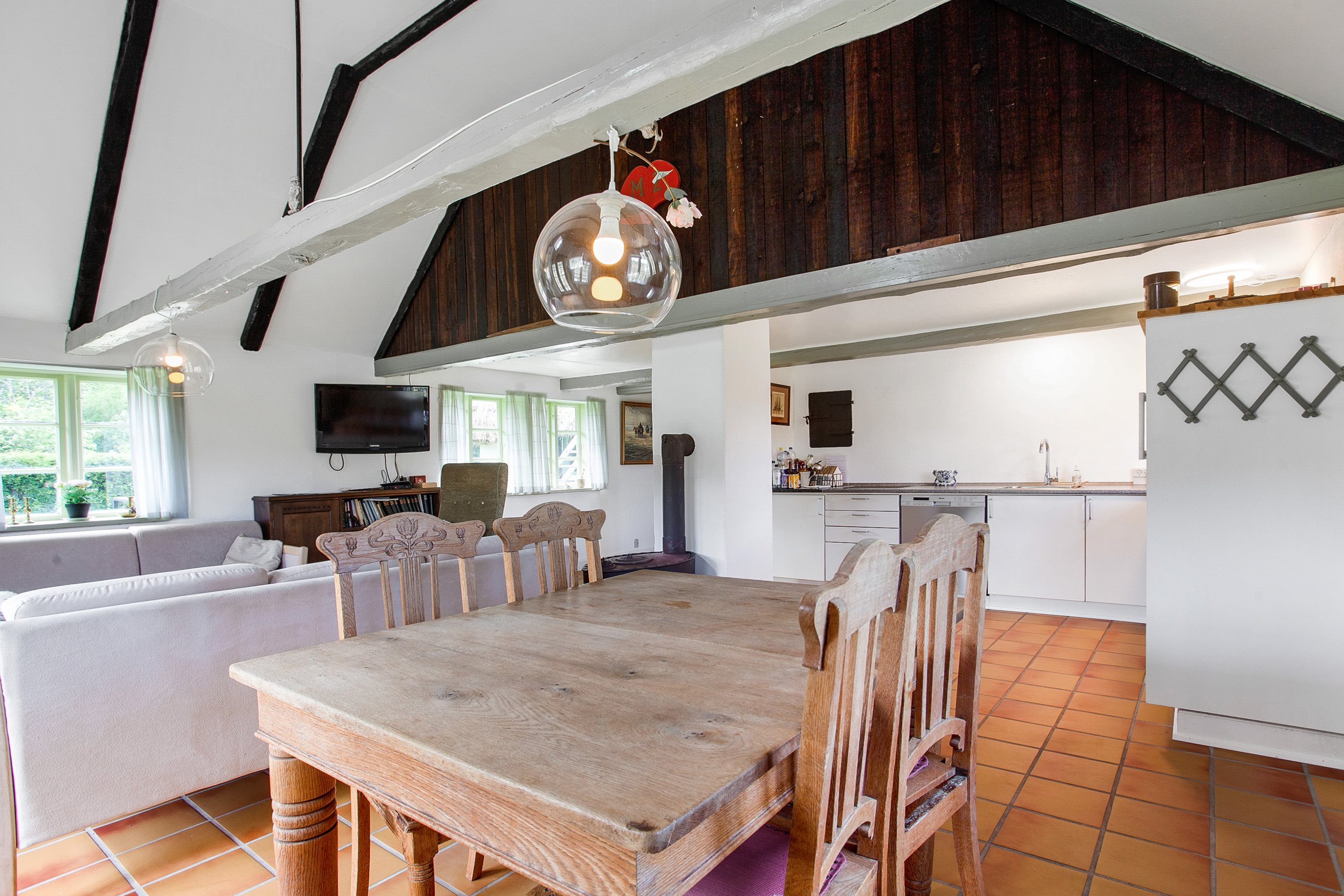 Fremhævet stue billede i fuldskærmstilstand. Billede af Snebærvej 1, Østerby, 9940 Læsø