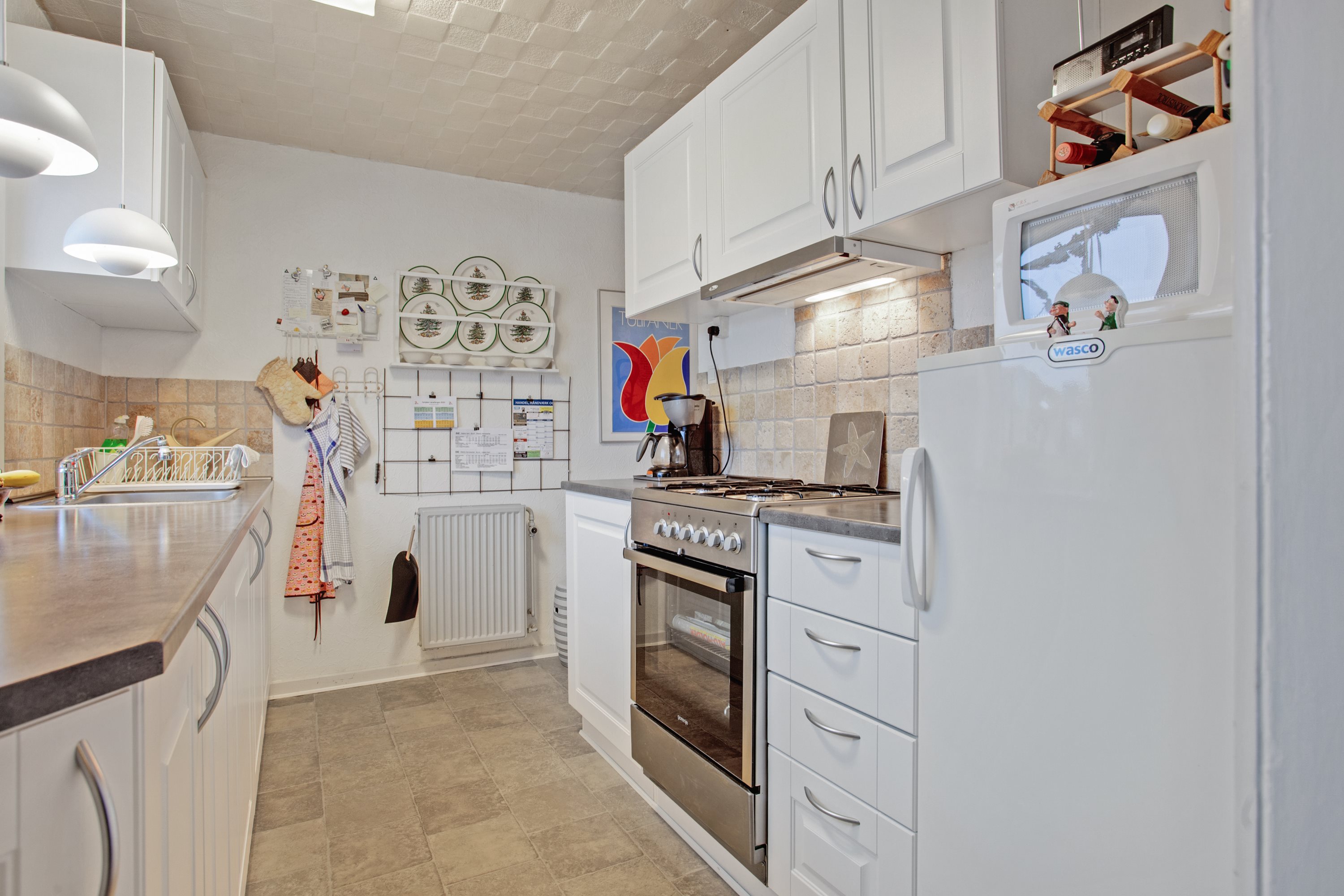 Fremhævet køkken billede i fuldskærmstilstand. Billede af Vesterø Havnegade 10, Vesterø Havn, 9940 Læsø