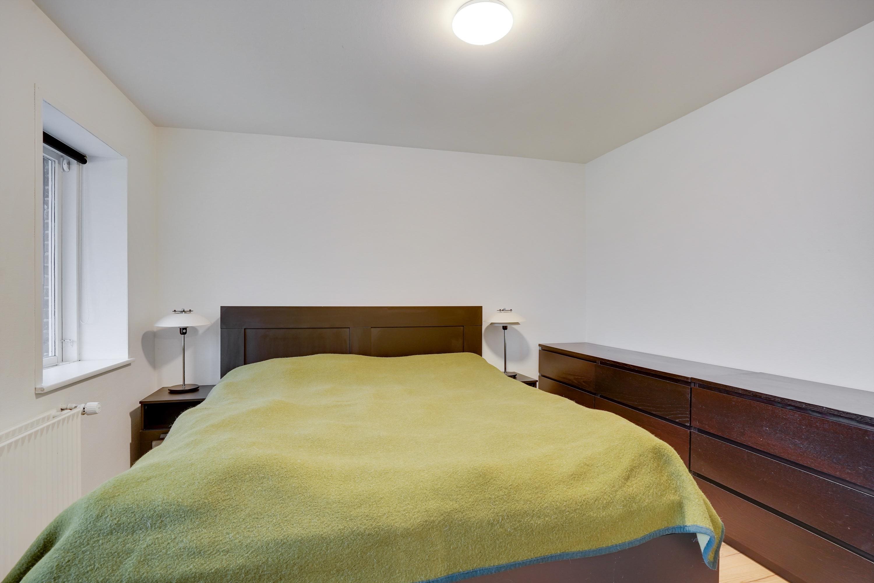 Fremhævet soveværelse billede i fuldskærmstilstand. Billede af Hustedvej 30, Lunde, 6830 Nørre Nebel