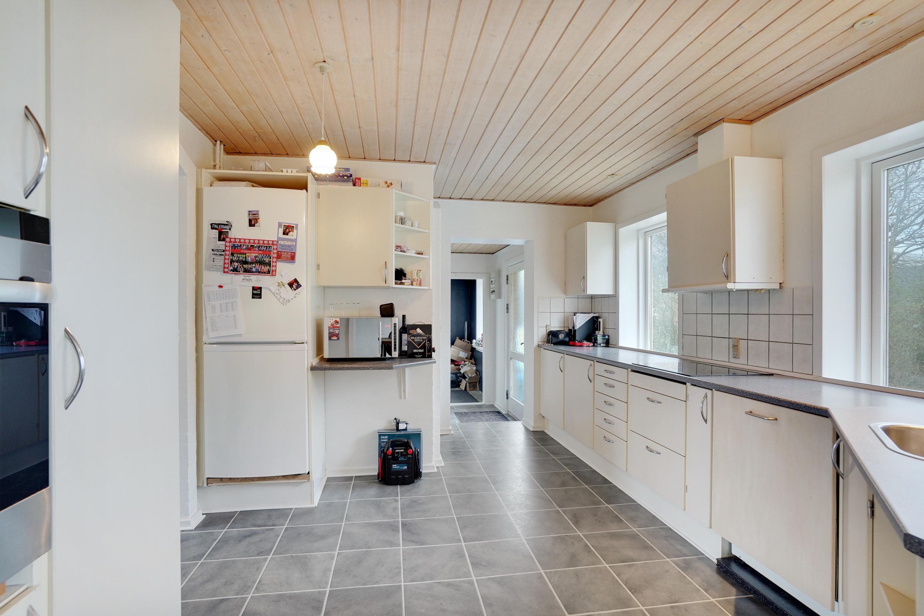 Fremhævet køkken billede i fuldskærmstilstand. Billede af Mallevej 87, Horne, 6800 Varde