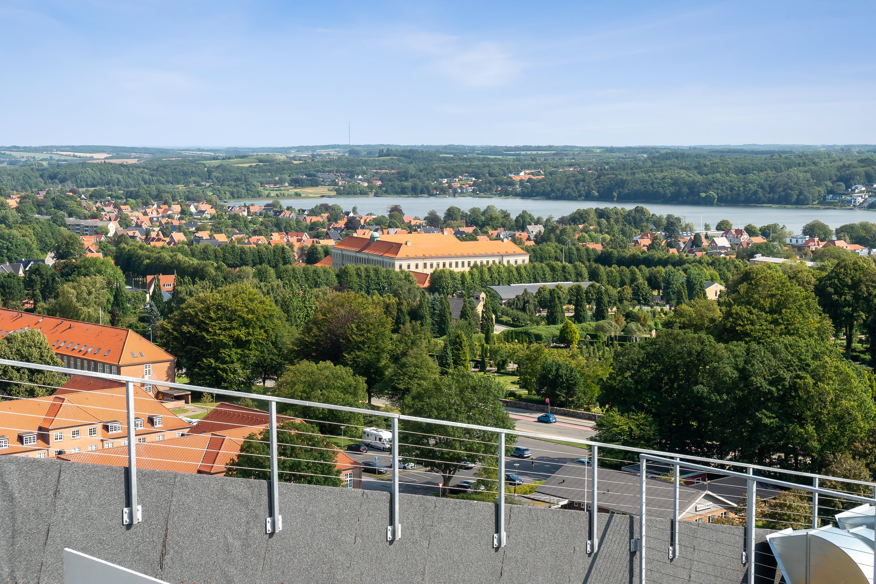 Fremhævet tagterrasse billede i fuldskærmstilstand. Billede af Tingvej 4, 9. 3., 8800 Viborg