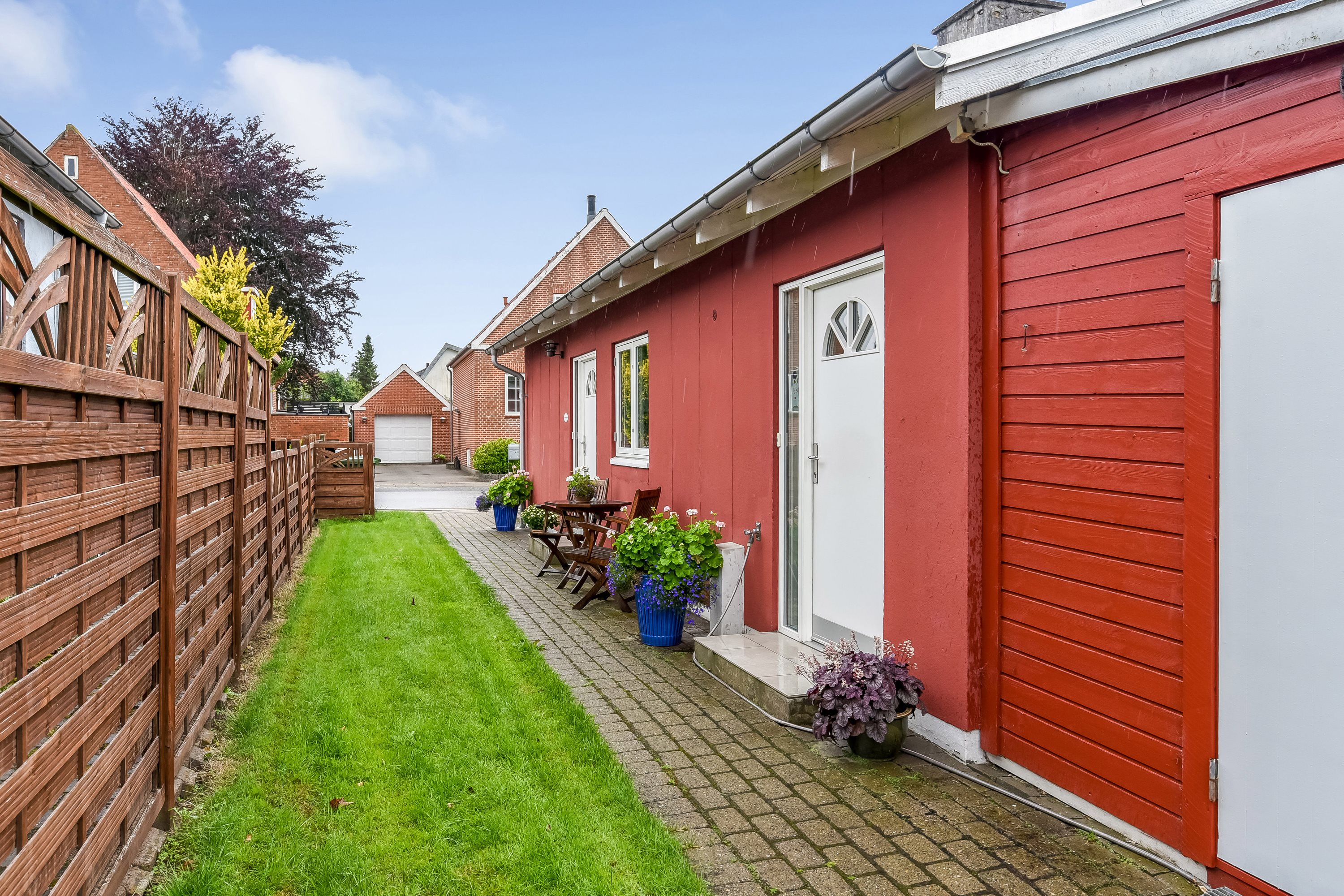 Fremhævet terrasse billede i fuldskærmstilstand. Billede af Åvænget 8, 7500 Holstebro