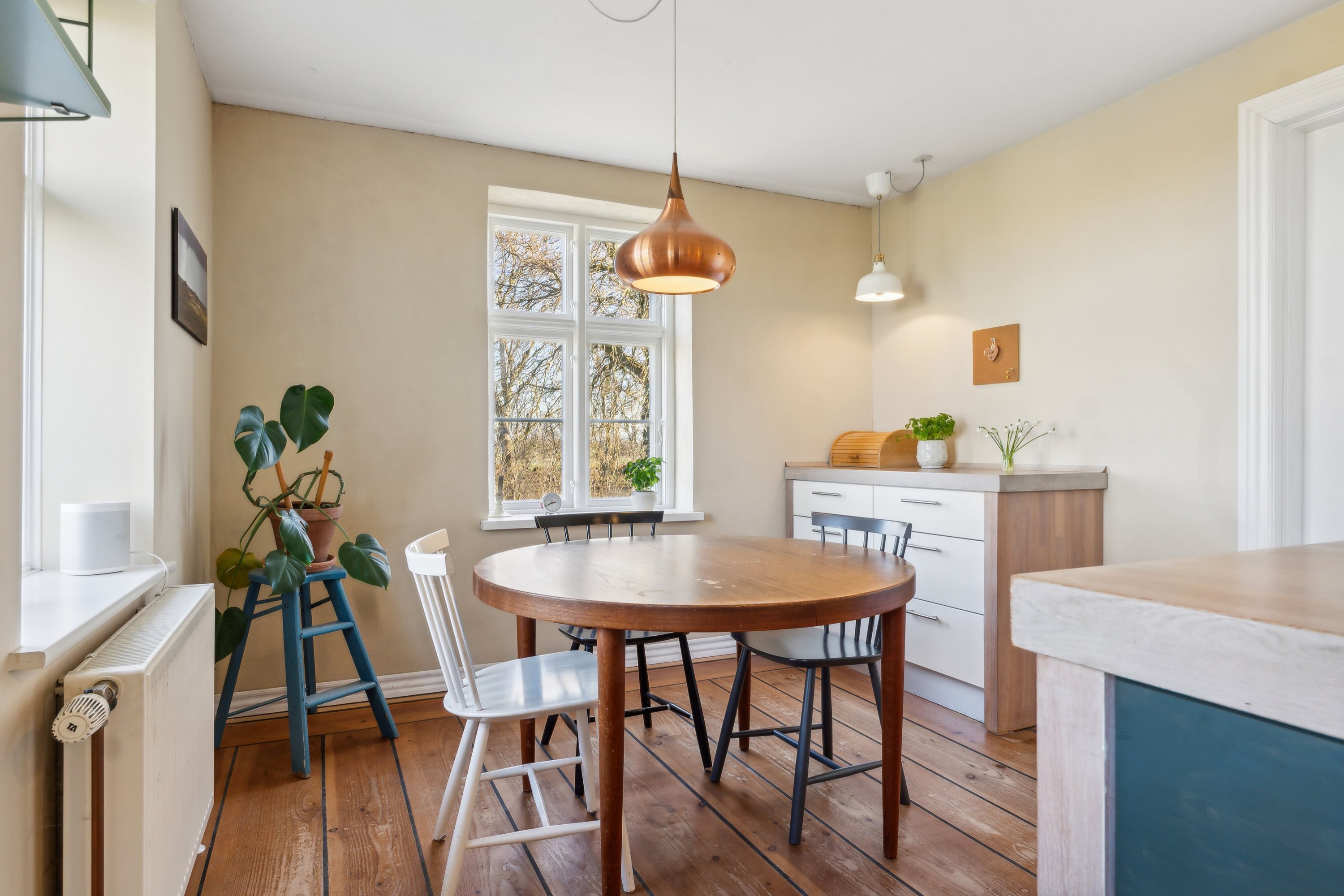 Fremhævet spisestue billede i fuldskærmstilstand. Billede af Nabevej 4, Sønderhå, 7752 Snedsted