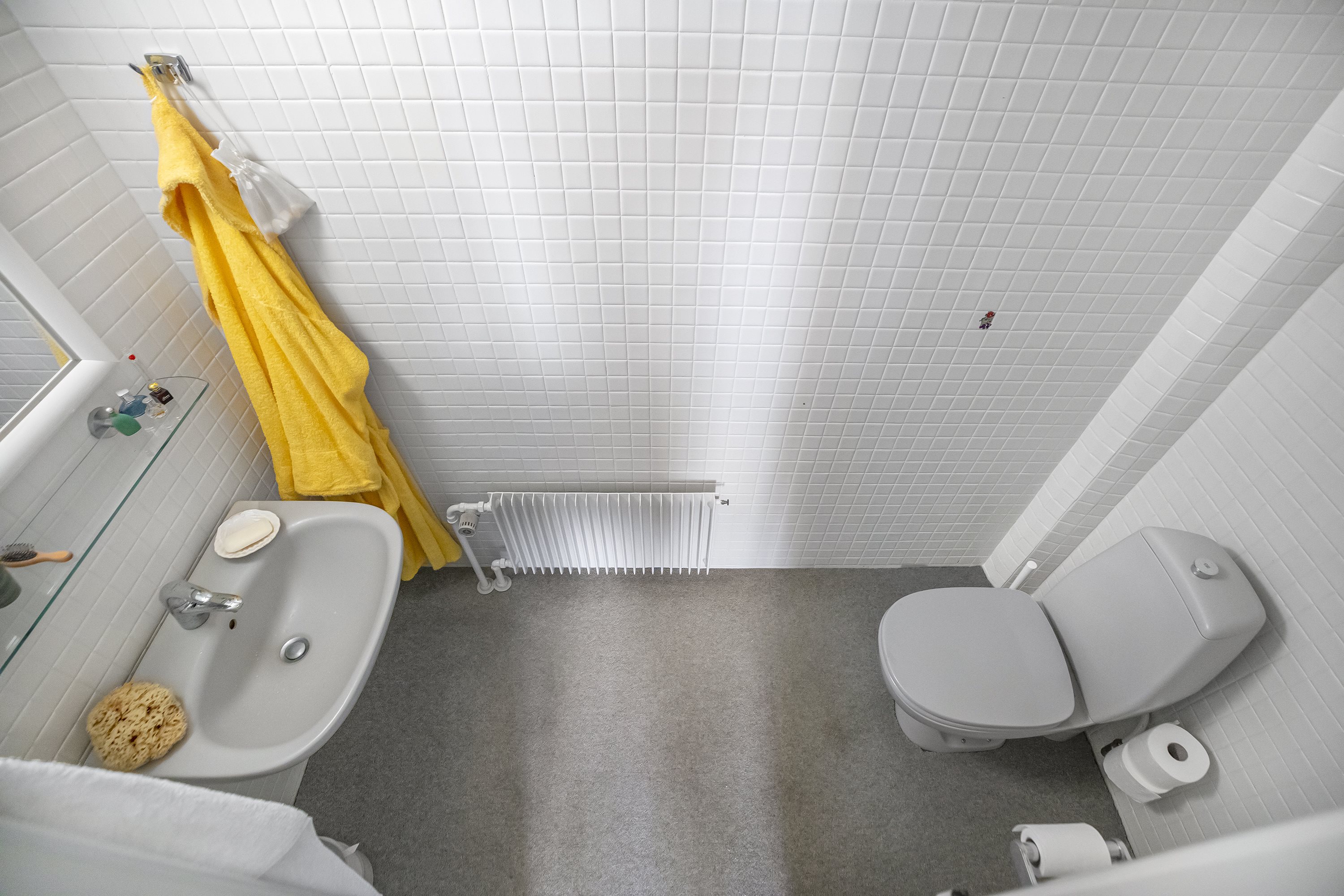 Fremhævet badeværelse billede i fuldskærmstilstand. Billede af Fjordvænget 12, Kollund, 6340 Kruså