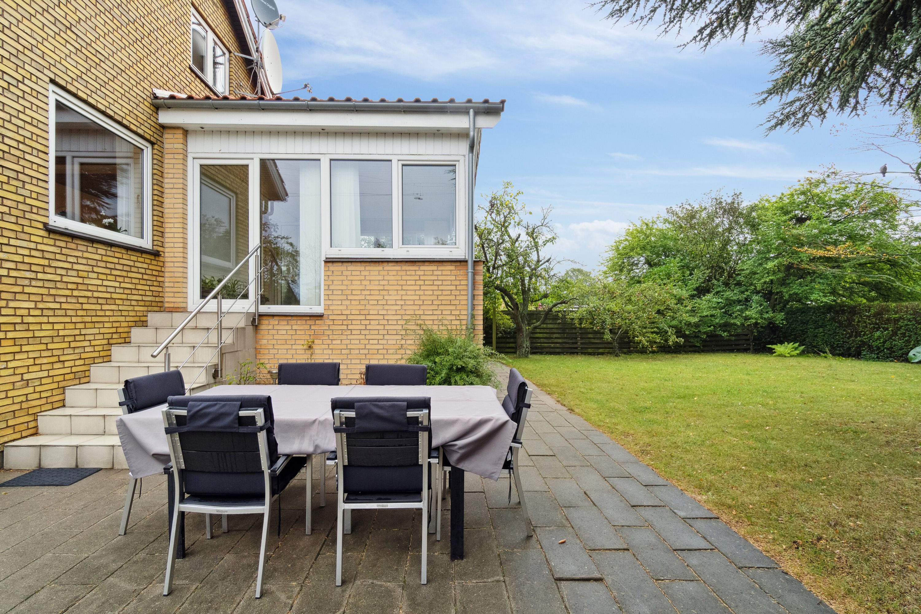 Fremhævet terrasse billede i fuldskærmstilstand. Billede af Hvidovre Boulevard 10, 2650 Hvidovre