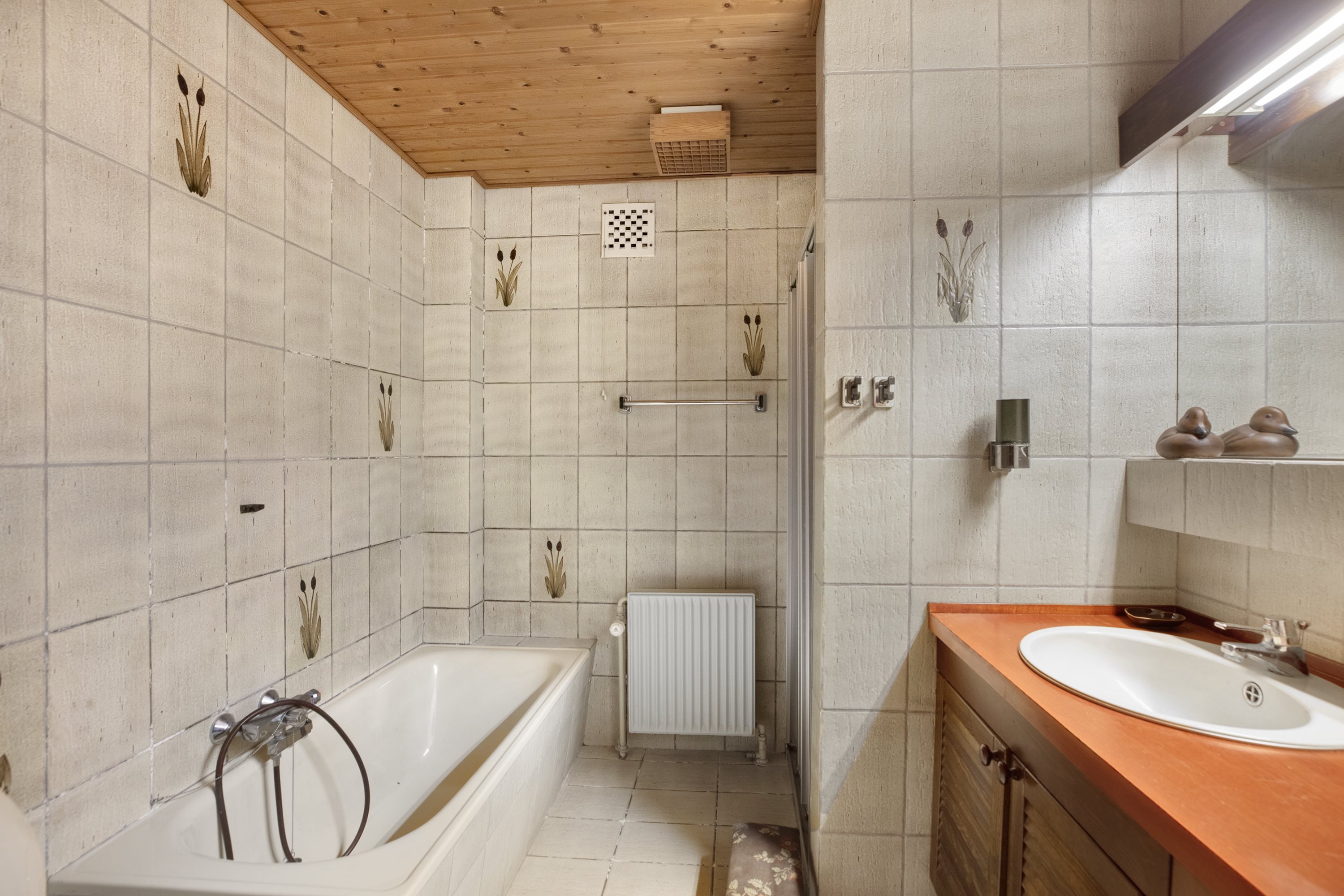 Fremhævet badeværelse billede i fuldskærmstilstand. Billede af Fjordvænget 12, Kollund, 6340 Kruså