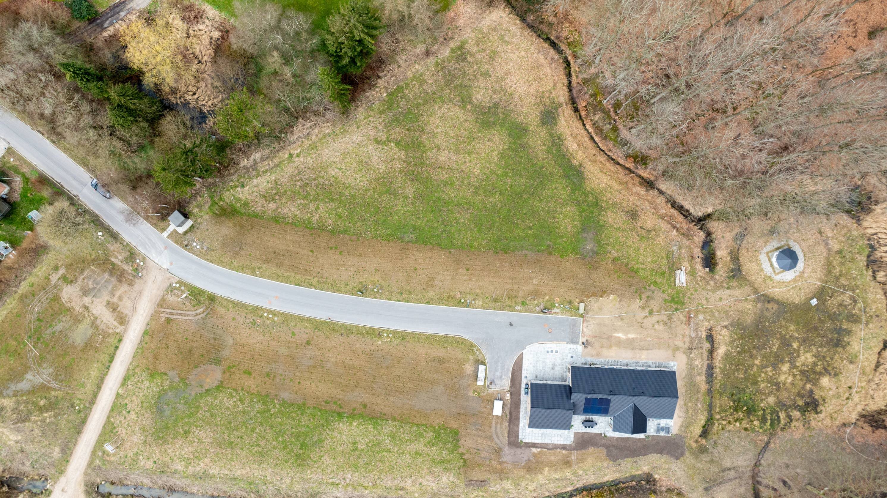 Fremhævet  billede i fuldskærmstilstand. Billede af Svanevej 17, Tommerup St, 5690 Tommerup