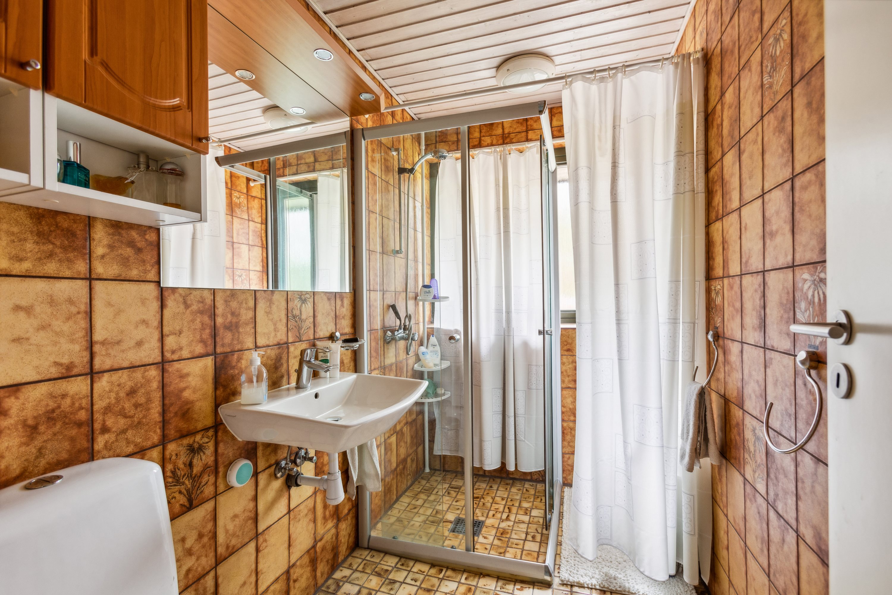 Fremhævet badeværelse billede i fuldskærmstilstand. Billede af Ternevej 5, 2990 Nivå