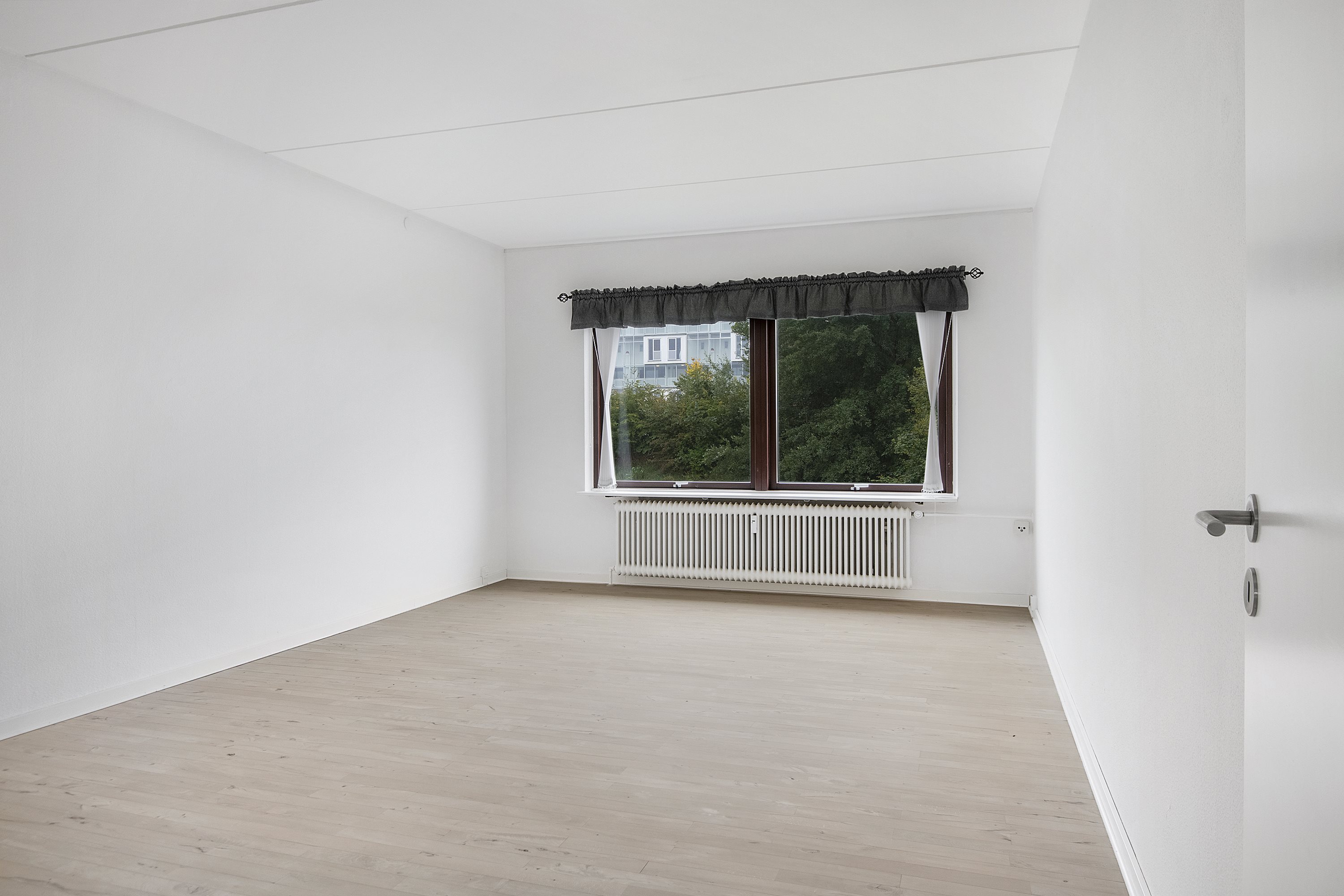 Fremhævet stue billede i fuldskærmstilstand. Billede af H. C. Andersens Vej 20, 2. tv., 9000 Aalborg