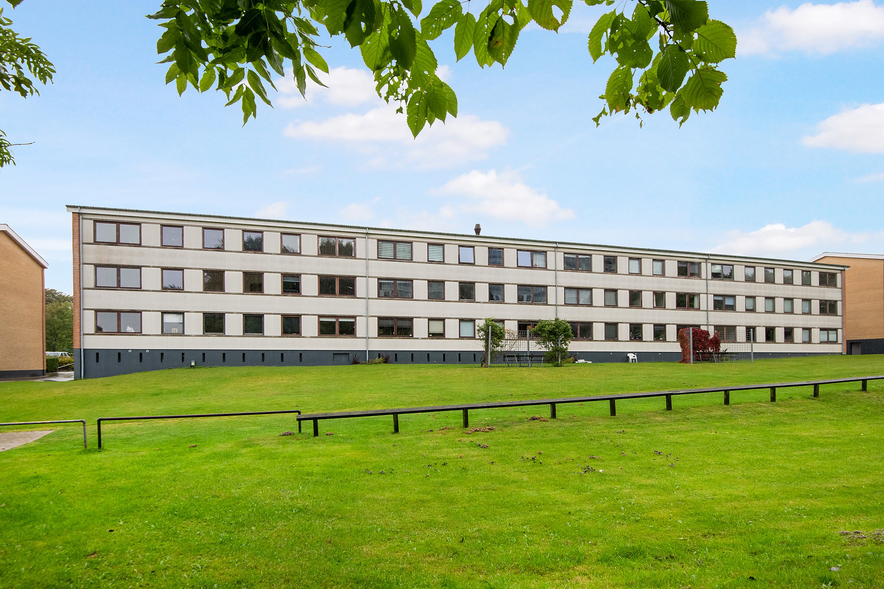 Fremhævet  billede i fuldskærmstilstand. Billede af H. C. Andersens Vej 20, 2. tv., 9000 Aalborg