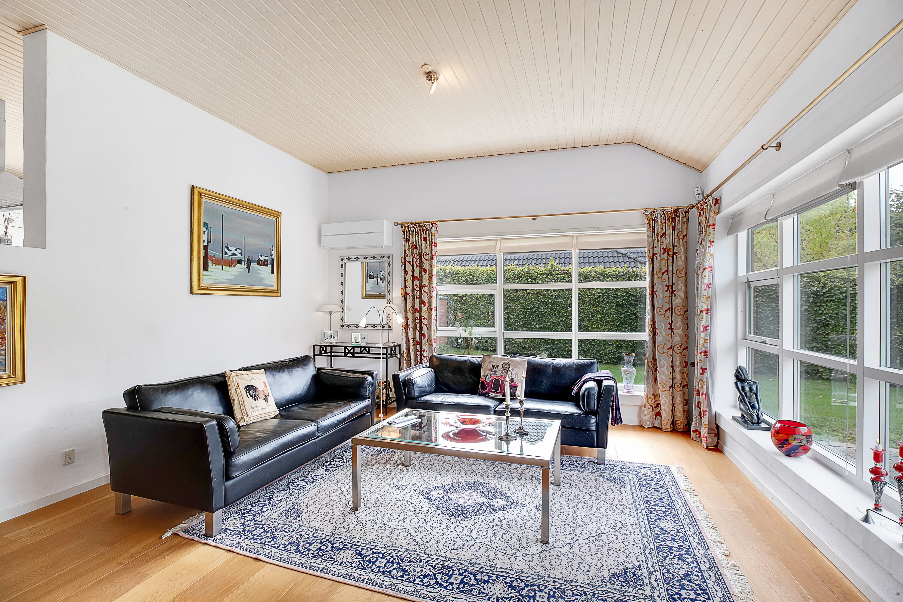 Fremhævet stue billede i fuldskærmstilstand. Billede af Sønderhavvej 15C, Sønderhav, 6340 Kruså