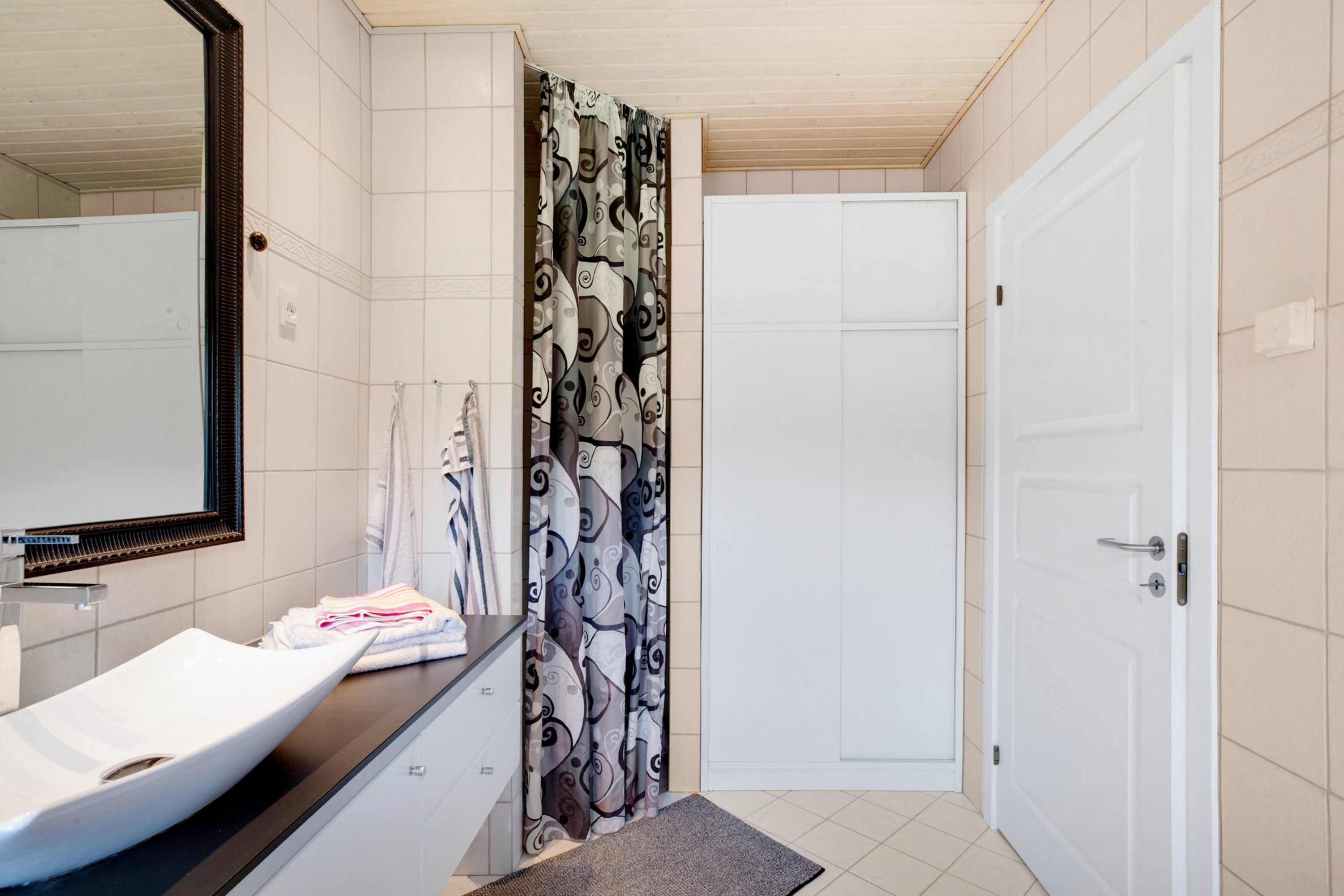 Fremhævet badeværelse billede i fuldskærmstilstand. Billede af Sønderhavvej 15C, Sønderhav, 6340 Kruså