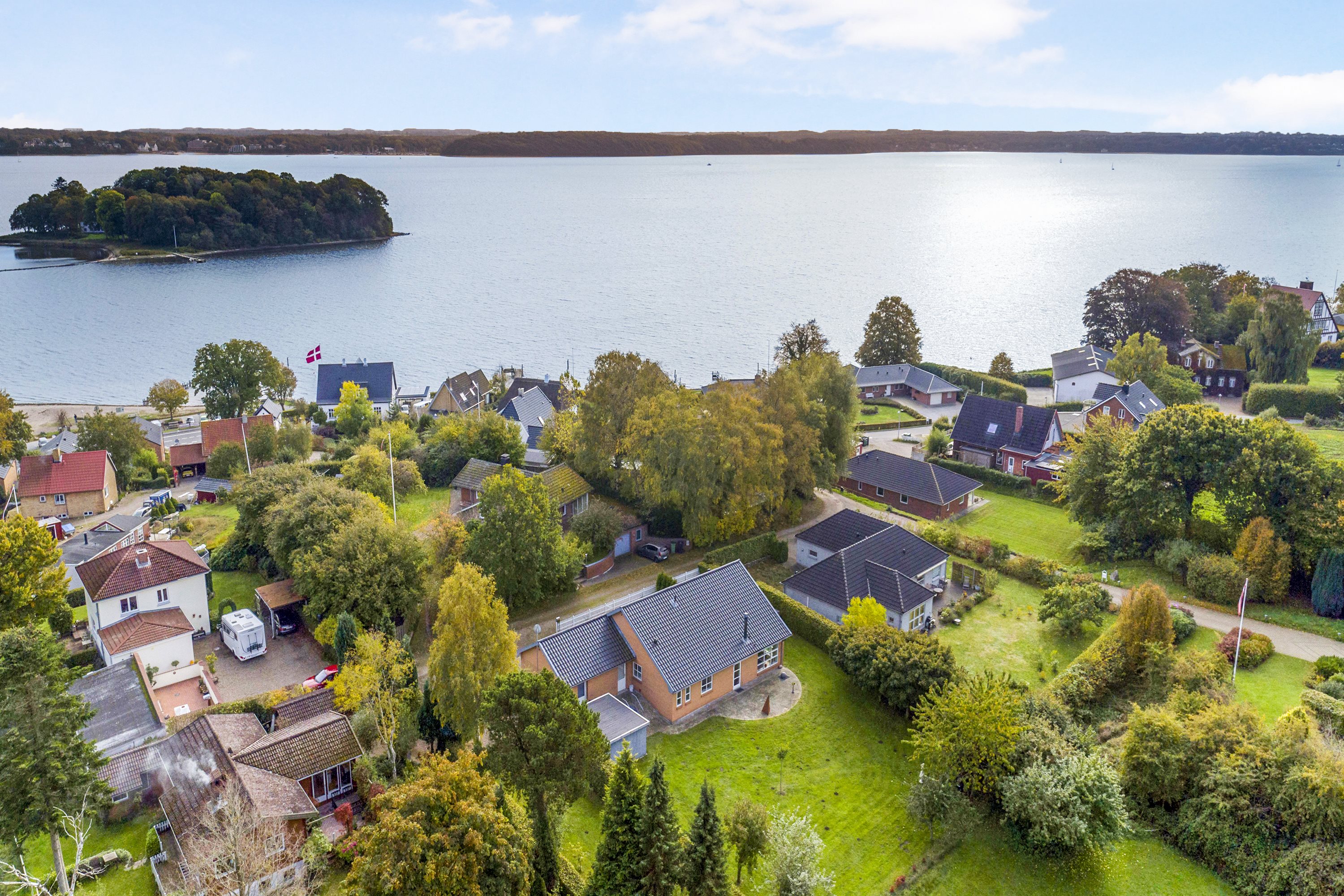 Fremhævet luftfoto billede i fuldskærmstilstand. Billede af Sønderhavvej 15C, Sønderhav, 6340 Kruså
