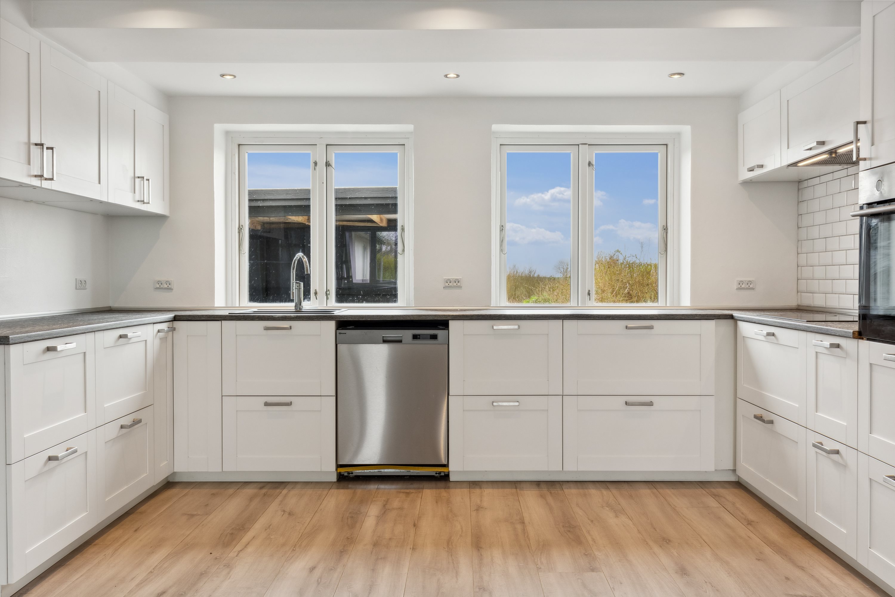 Fremhævet køkken billede i fuldskærmstilstand. Billede af Solbjergvej 51, Solbjerg, 4270 Høng