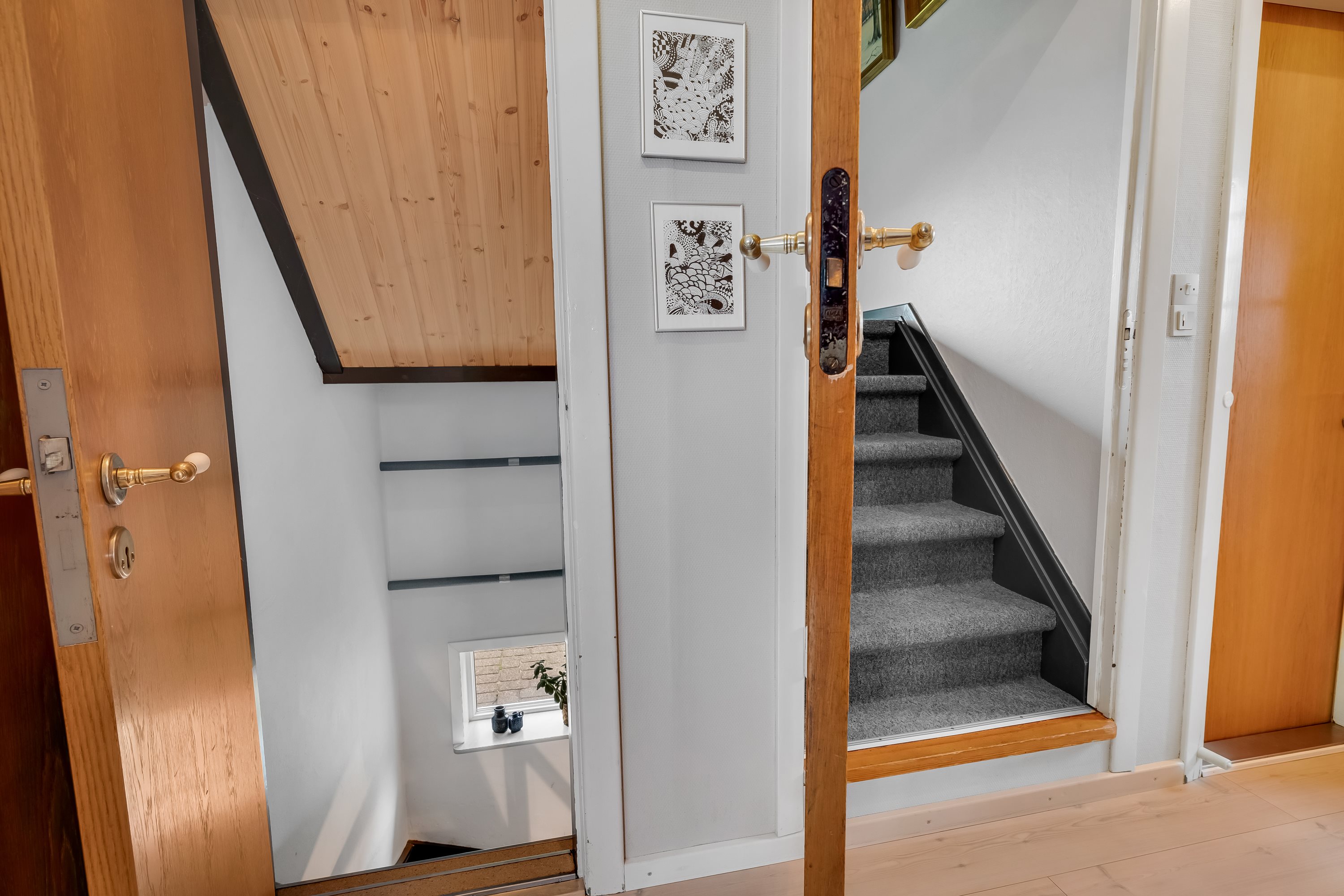 Fremhævet trappe billede i fuldskærmstilstand. Billede af Bredgade 15A, 6940 Lem St