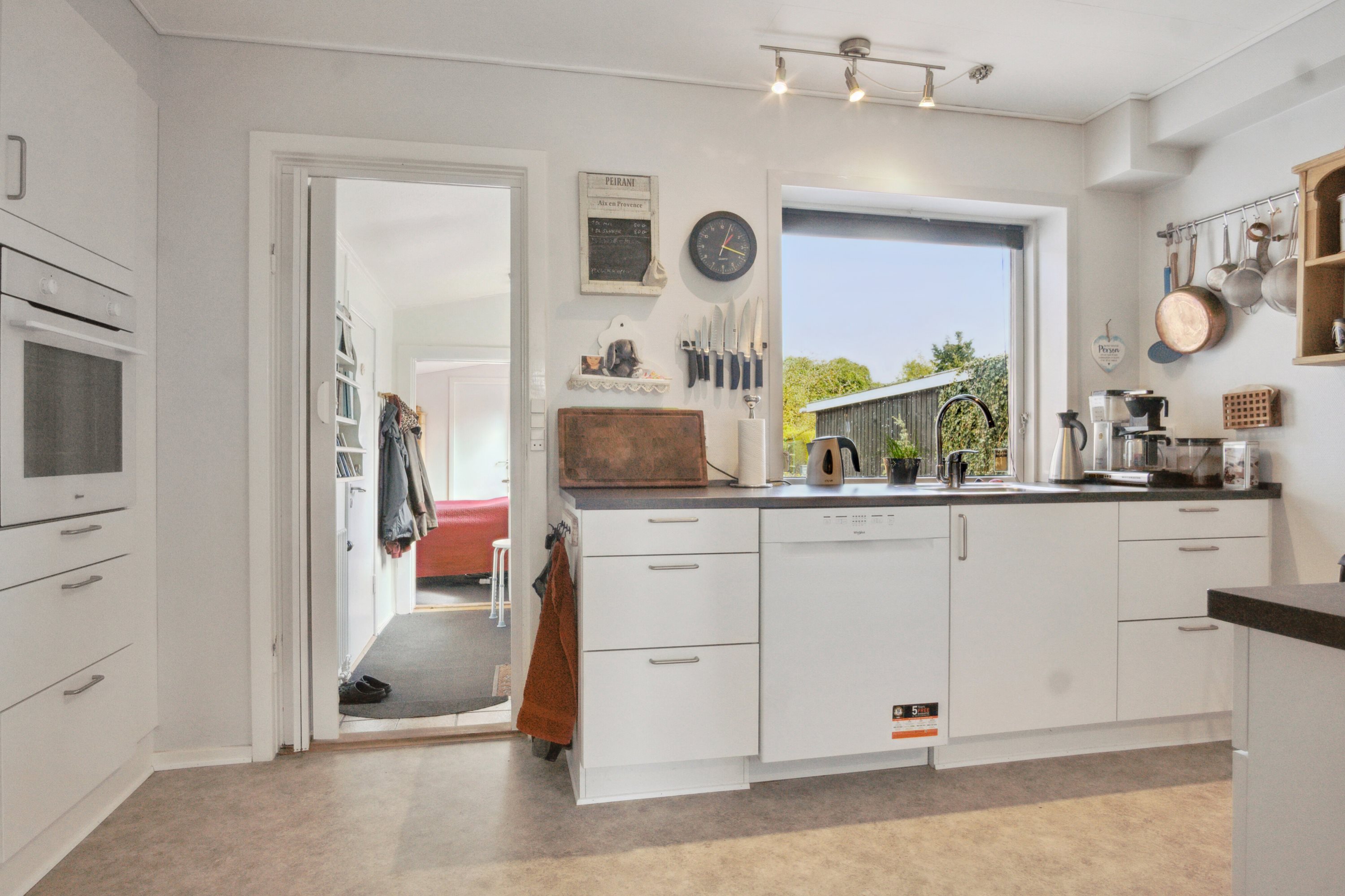 Fremhævet køkken billede i fuldskærmstilstand. Billede af Nygade 2, 8722 Hedensted