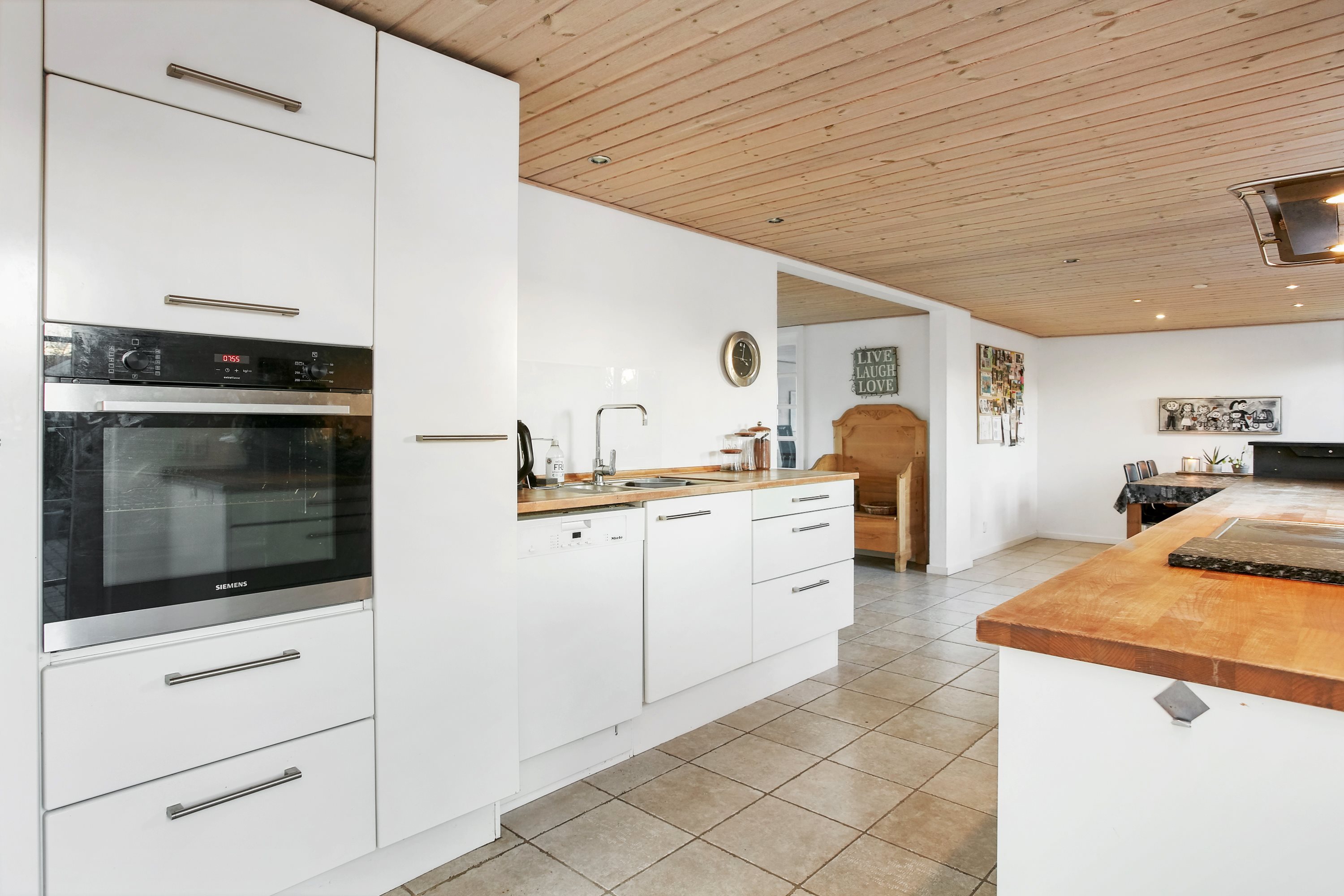 Fremhævet køkken billede i fuldskærmstilstand. Billede af Højkildevej 11, Ørum, 8721 Daugård