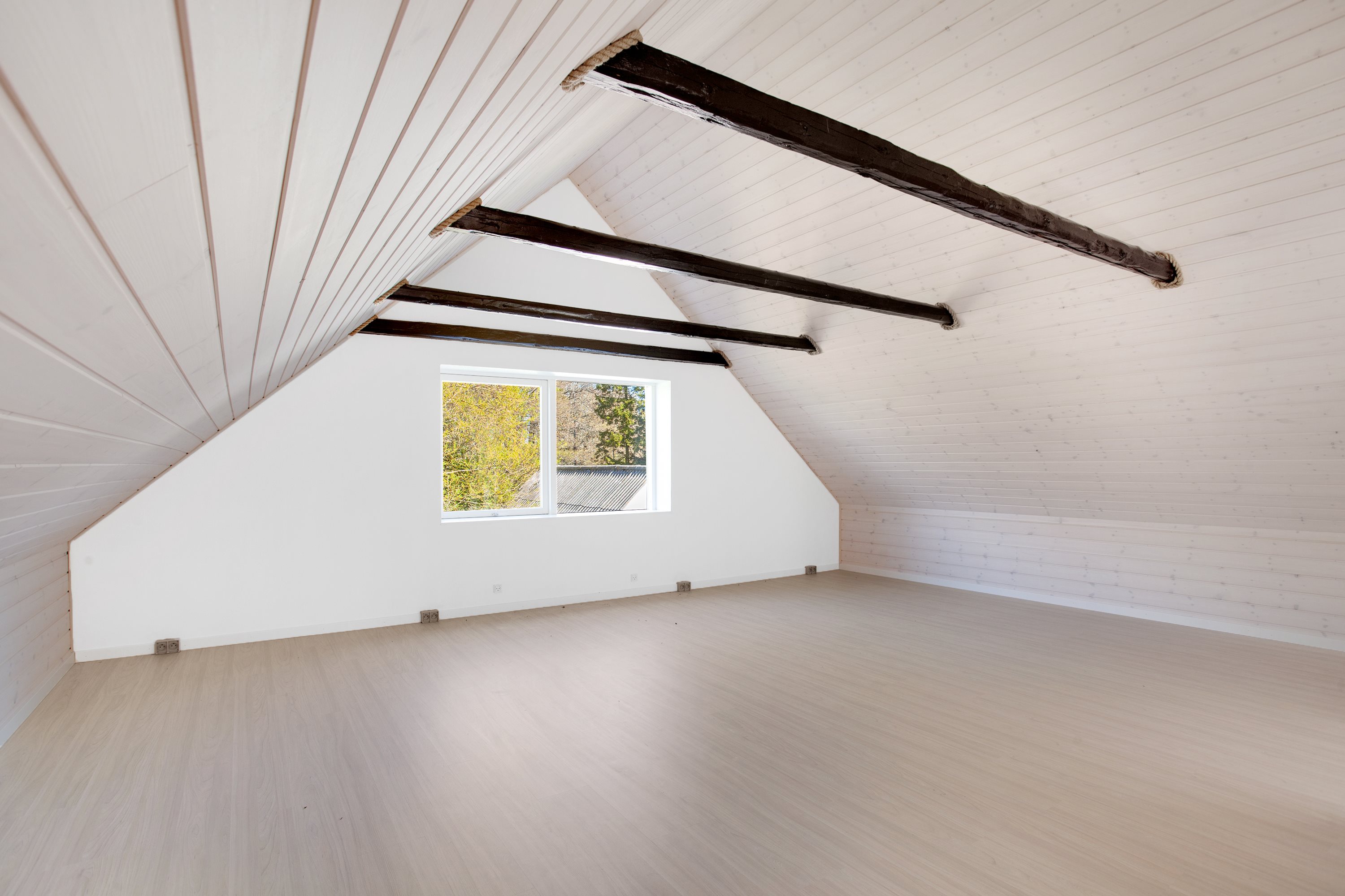 Fremhævet værelse billede i fuldskærmstilstand. Billede af Tørkerivej 1, Byrum, 9940 Læsø