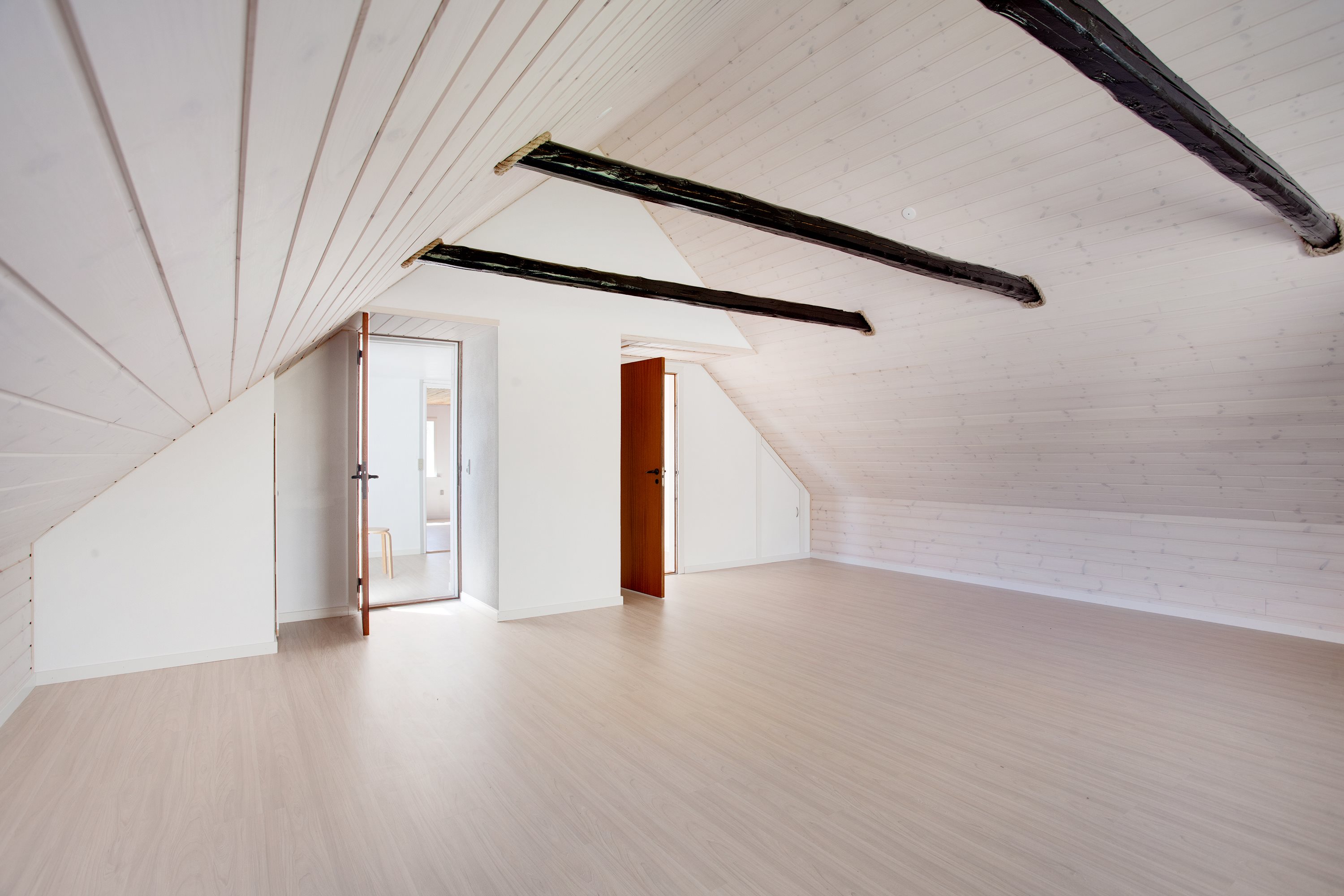 Fremhævet butik billede i fuldskærmstilstand. Billede af Tørkerivej 1, Byrum, 9940 Læsø