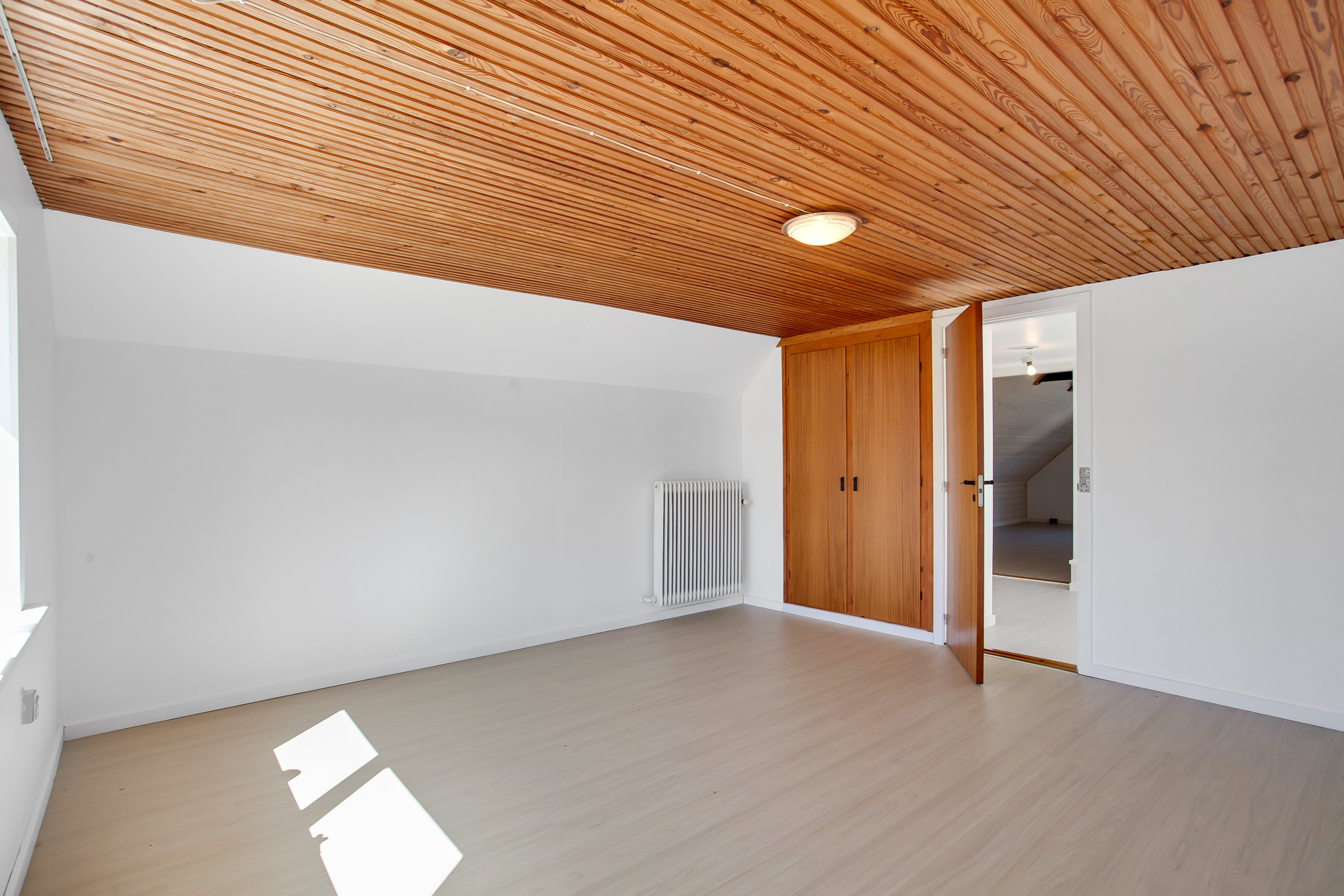 Fremhævet værelse billede i fuldskærmstilstand. Billede af Tørkerivej 1, Byrum, 9940 Læsø