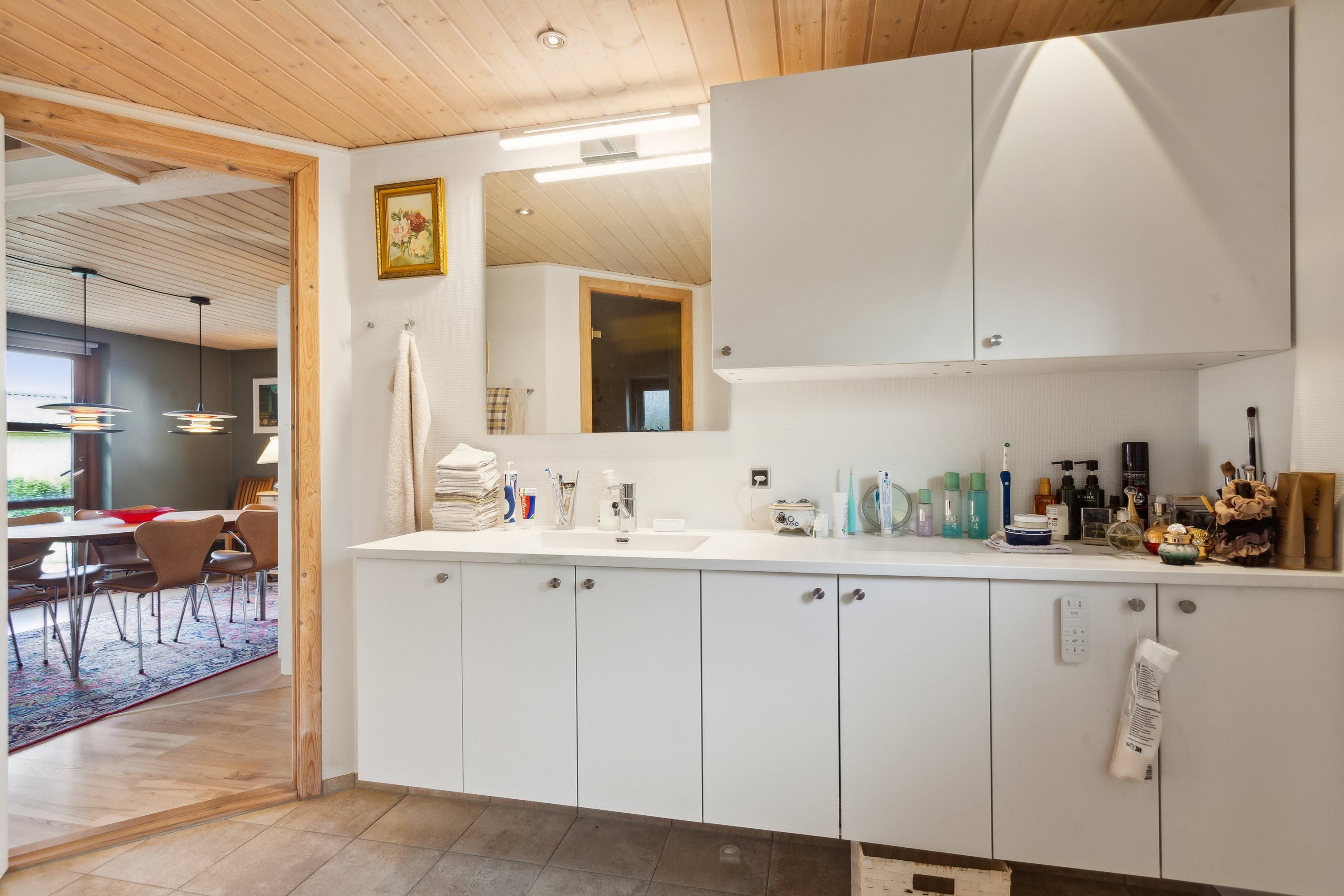 Fremhævet badeværelse billede i fuldskærmstilstand. Billede af Fyrrestien 1A, Vesterø Havn, 9940 Læsø