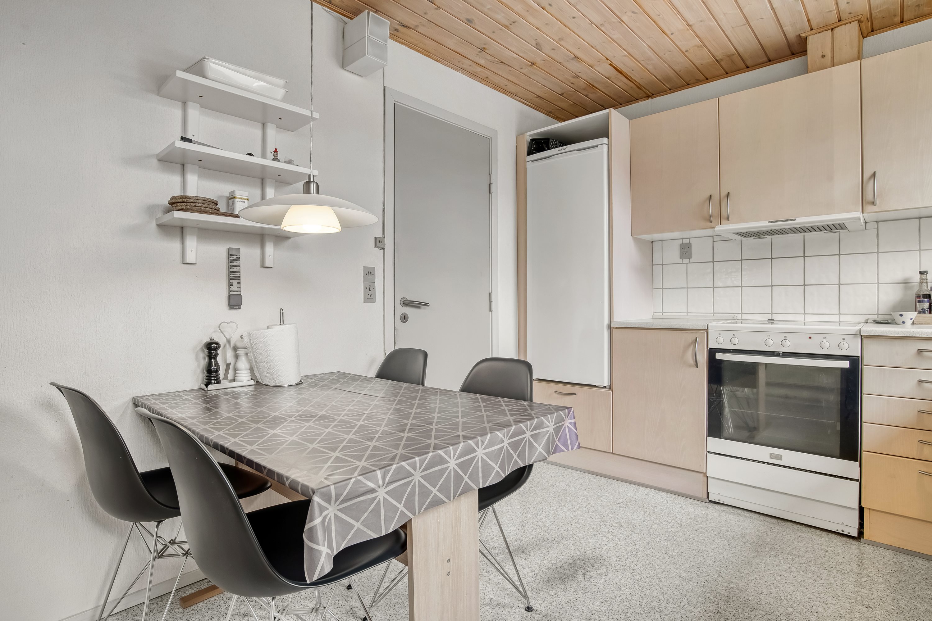 Fremhævet køkken billede i fuldskærmstilstand. Billede af Skoleparken 11, 7500 Holstebro