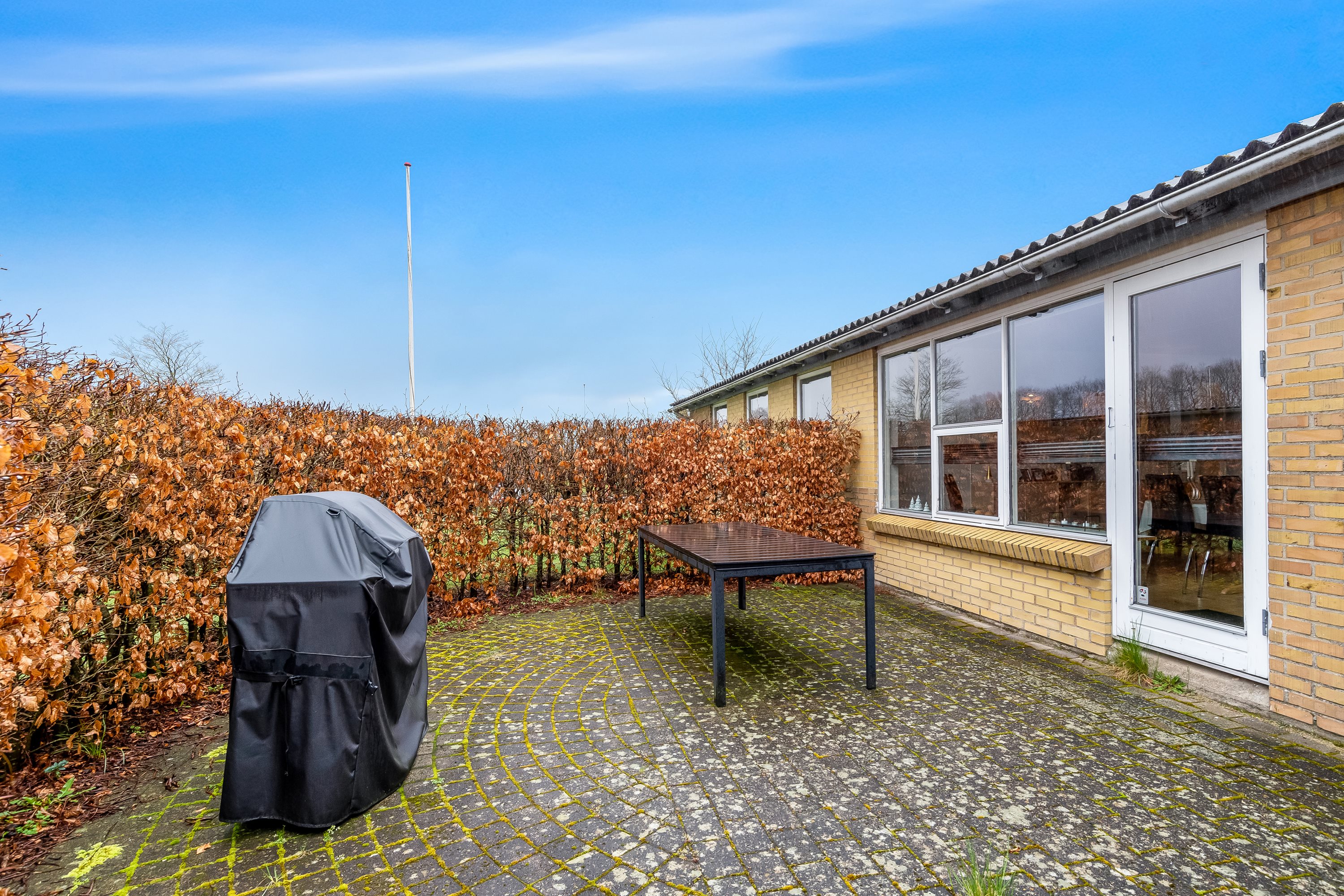 Fremhævet terrasse billede i fuldskærmstilstand. Billede af Skoleparken 11, 7500 Holstebro