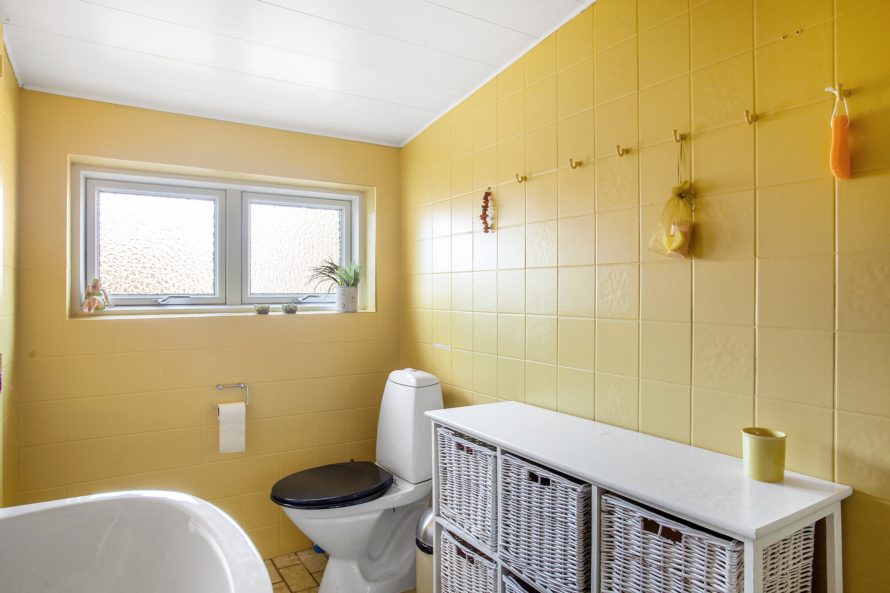 Fremhævet badeværelse billede i fuldskærmstilstand. Billede af Byrumvej 29, Vesterø, 9940 Læsø