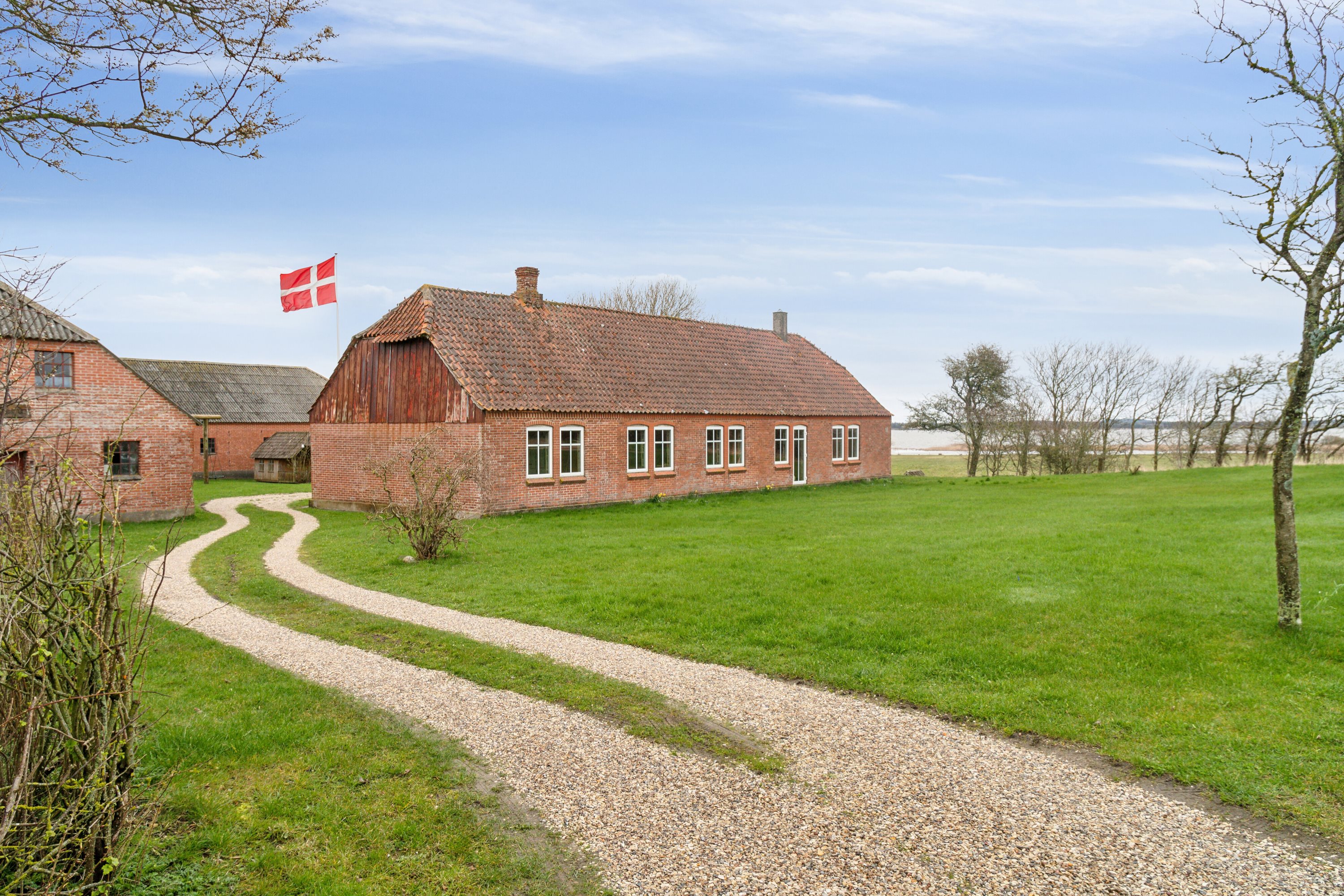 Miniaturebillede 2: udendørs. Billede af Amstedbrovej 18, Lund, 7741 Frøstrup