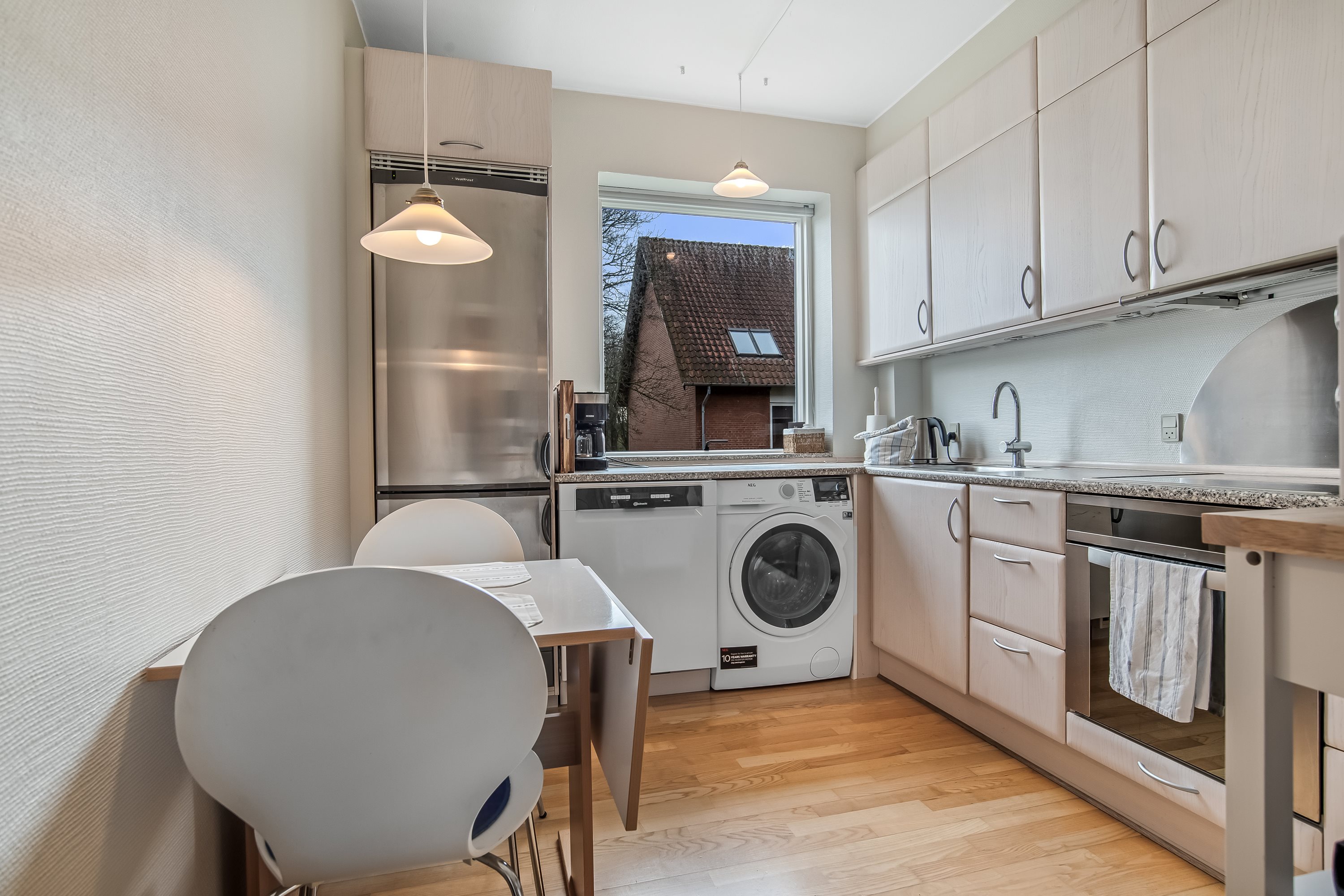 Fremhævet køkken billede i fuldskærmstilstand. Billede af Brogården 7, 1. tv., 7500 Holstebro