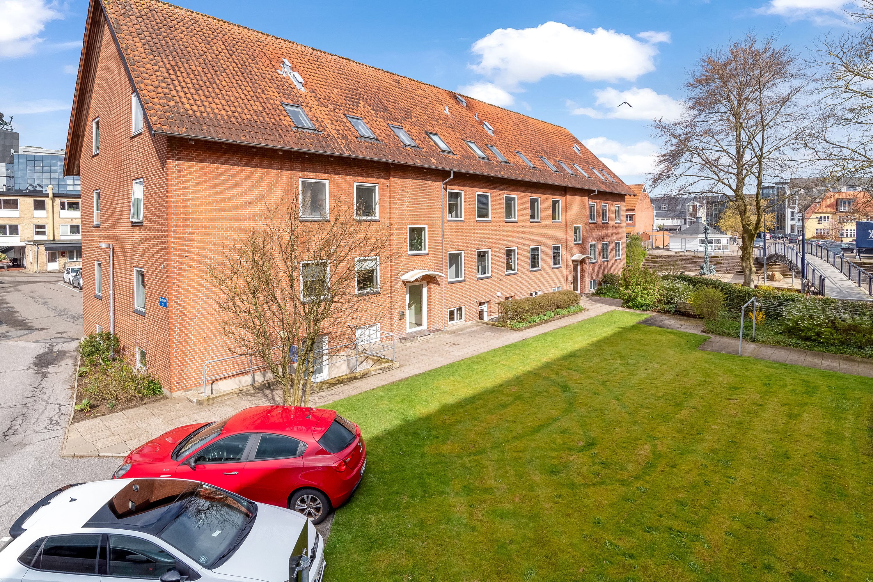 Fremhævet ejendommen billede i fuldskærmstilstand. Billede af Brogården 7, 1. tv., 7500 Holstebro