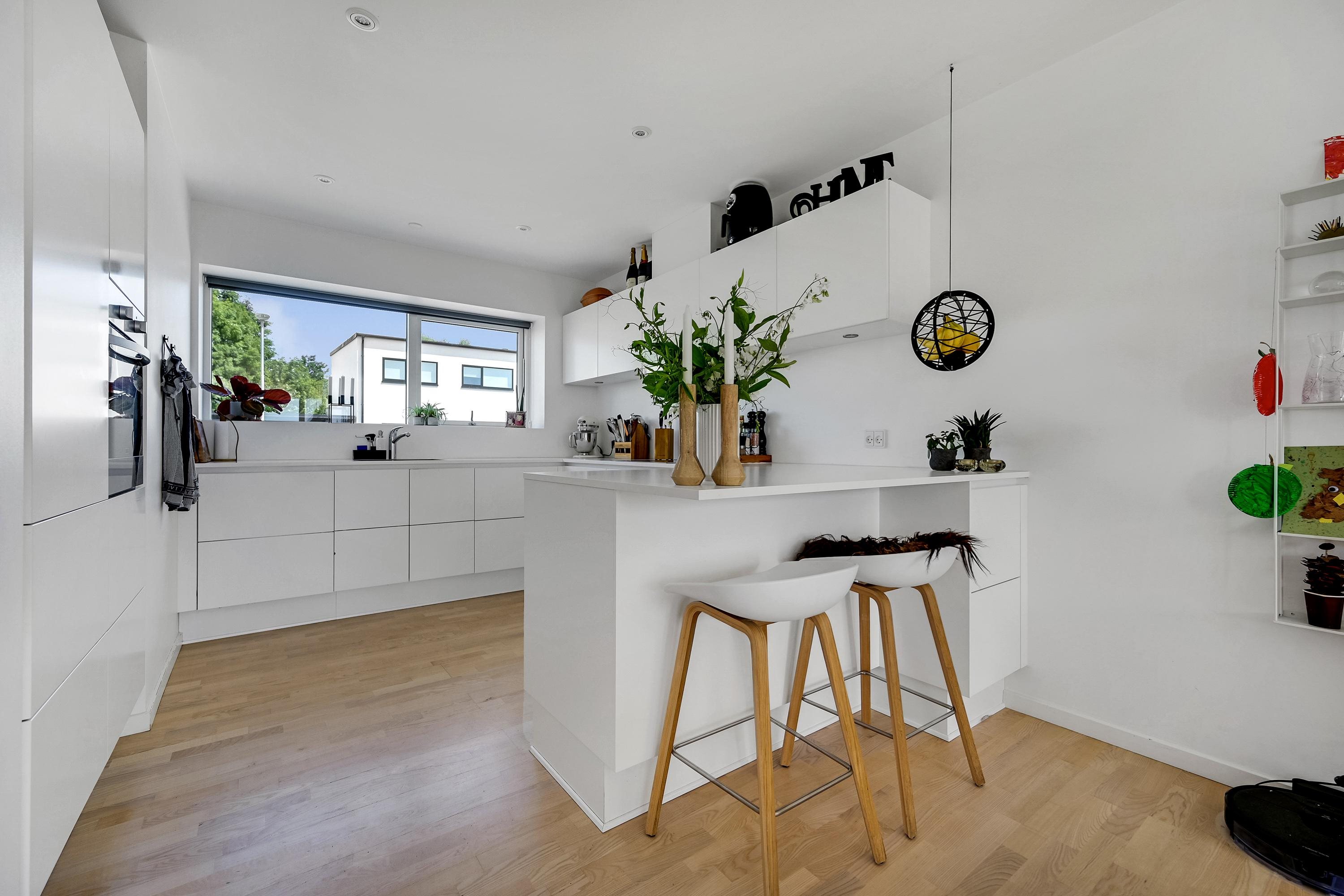 Fremhævet køkken billede i fuldskærmstilstand. Billede af Engelstoft 17A, 8520 Lystrup