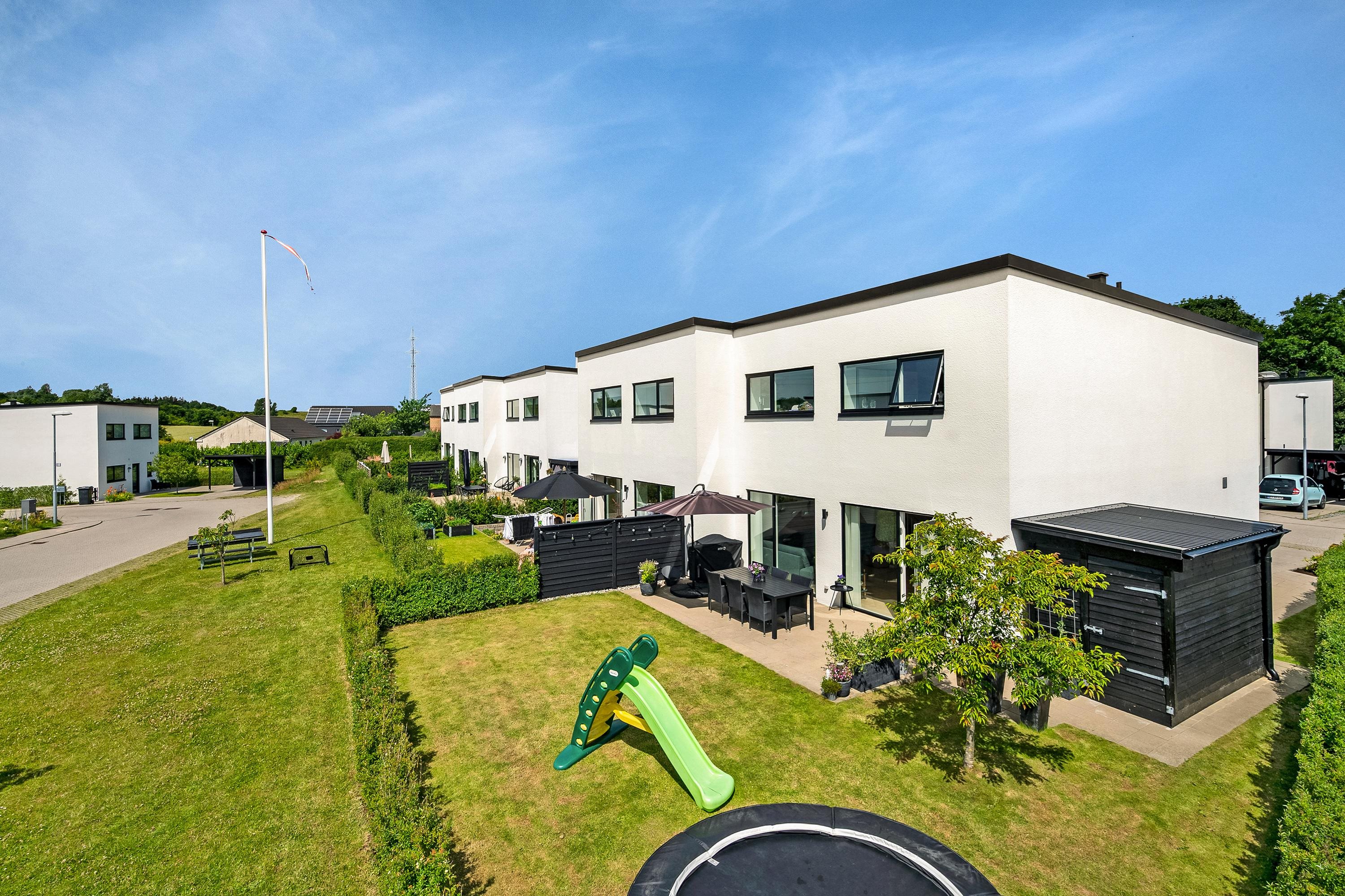 Fremhævet ejendommen billede i fuldskærmstilstand. Billede af Engelstoft 17A, 8520 Lystrup