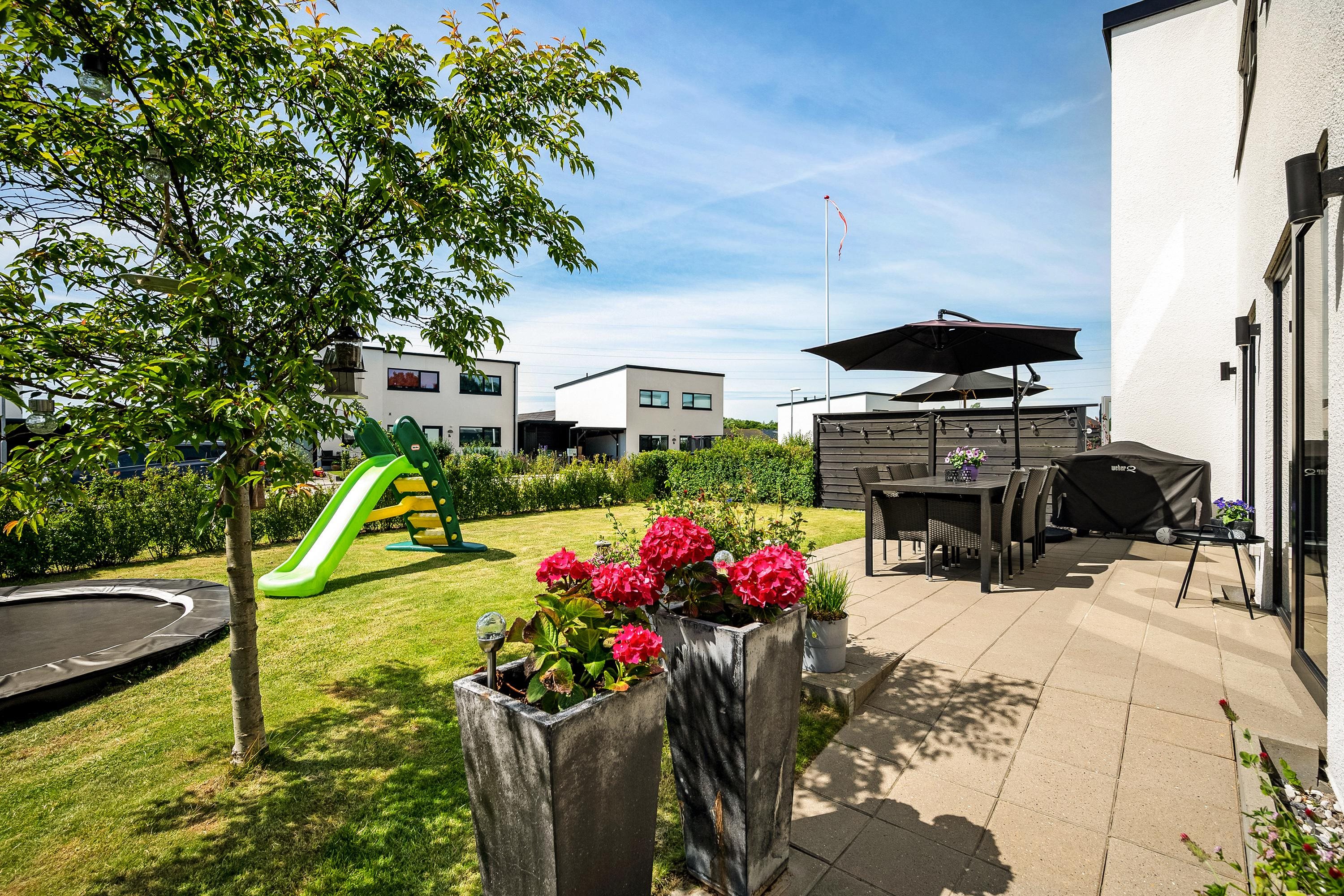 Fremhævet ejendommen billede i fuldskærmstilstand. Billede af Engelstoft 17A, 8520 Lystrup