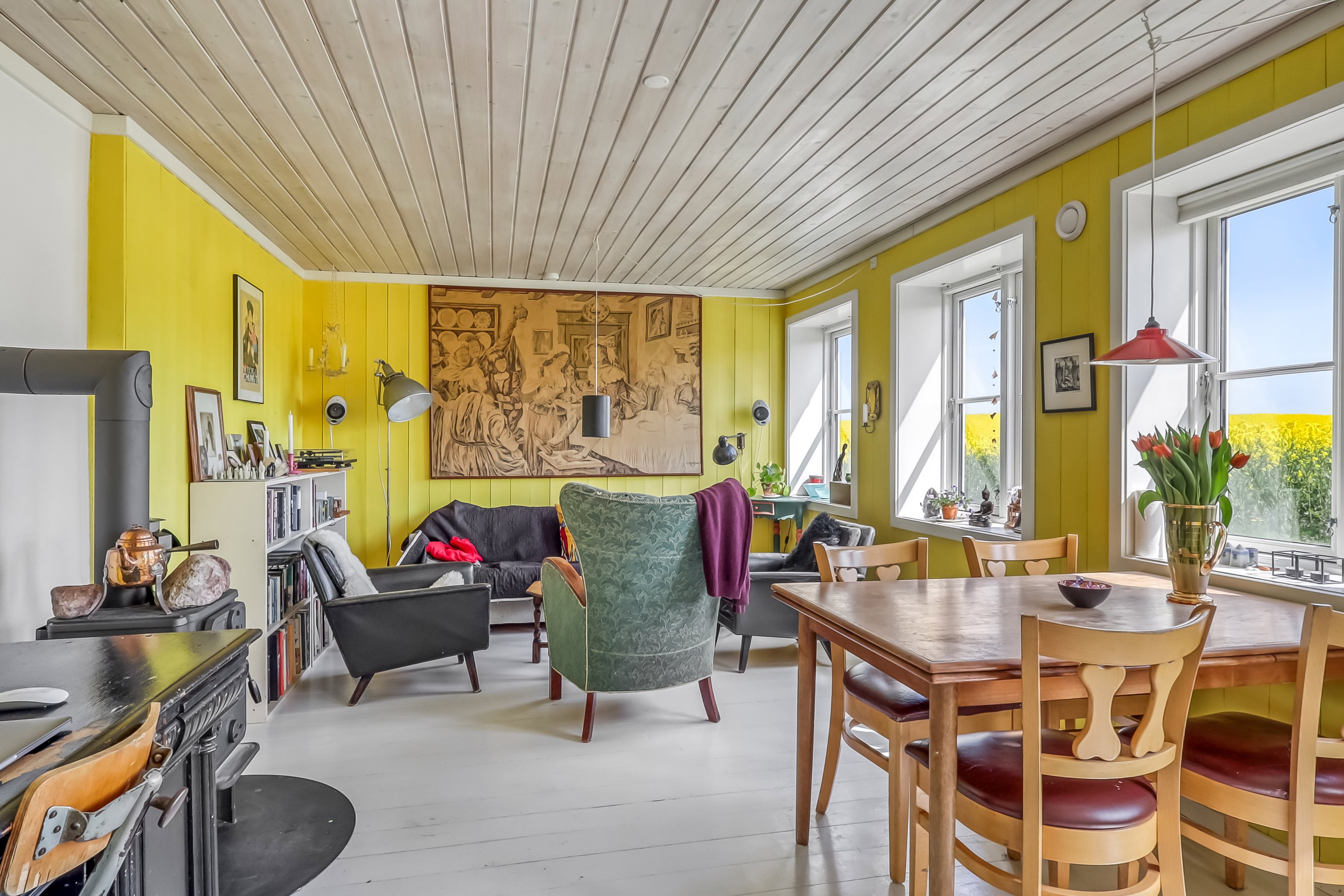 Fremhævet stue billede i fuldskærmstilstand. Billede af Byvej 17, Sdr Longelse, 5900 Rudkøbing